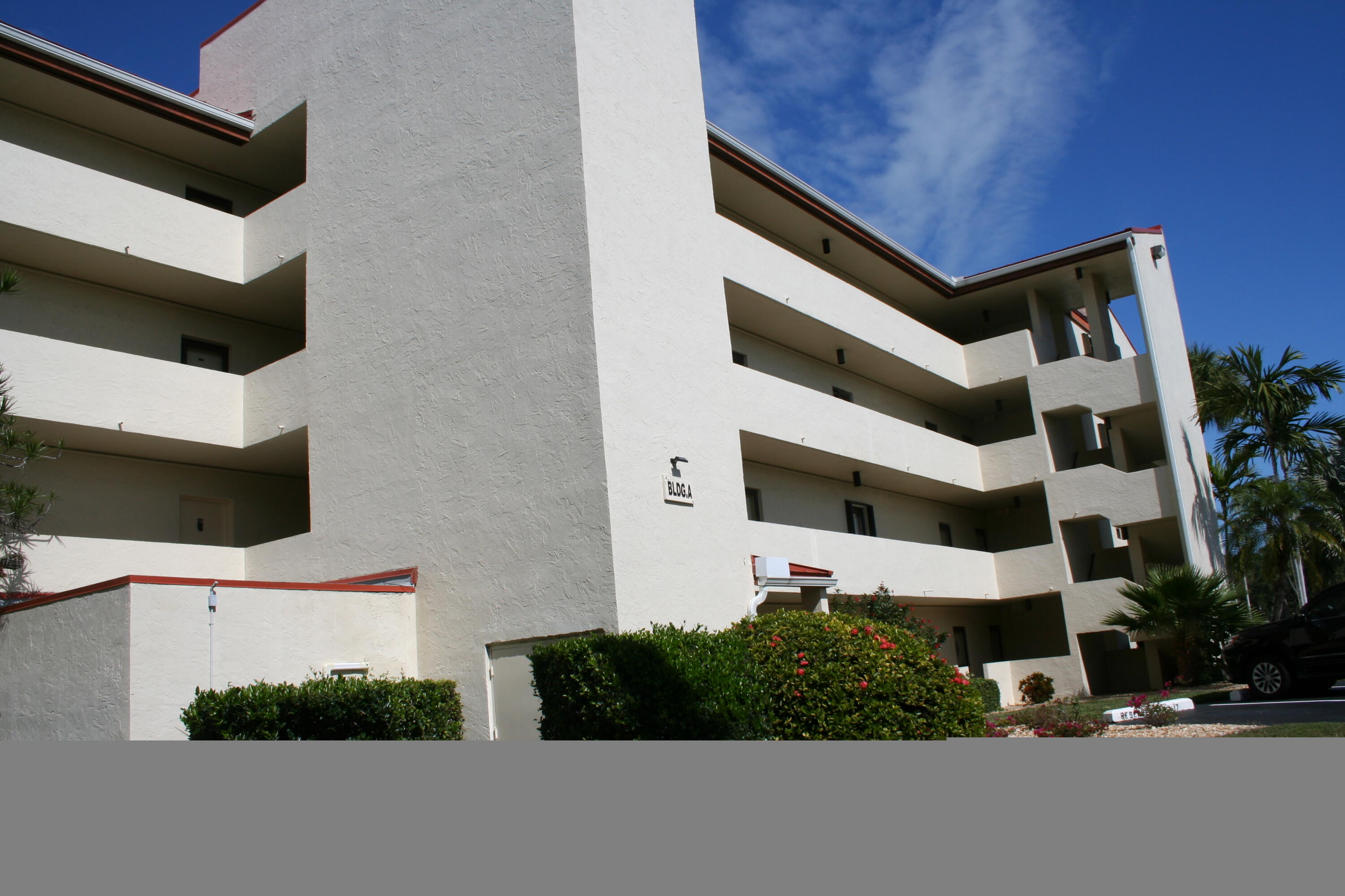 104500 Overseas Highway A302 Property Photo 32