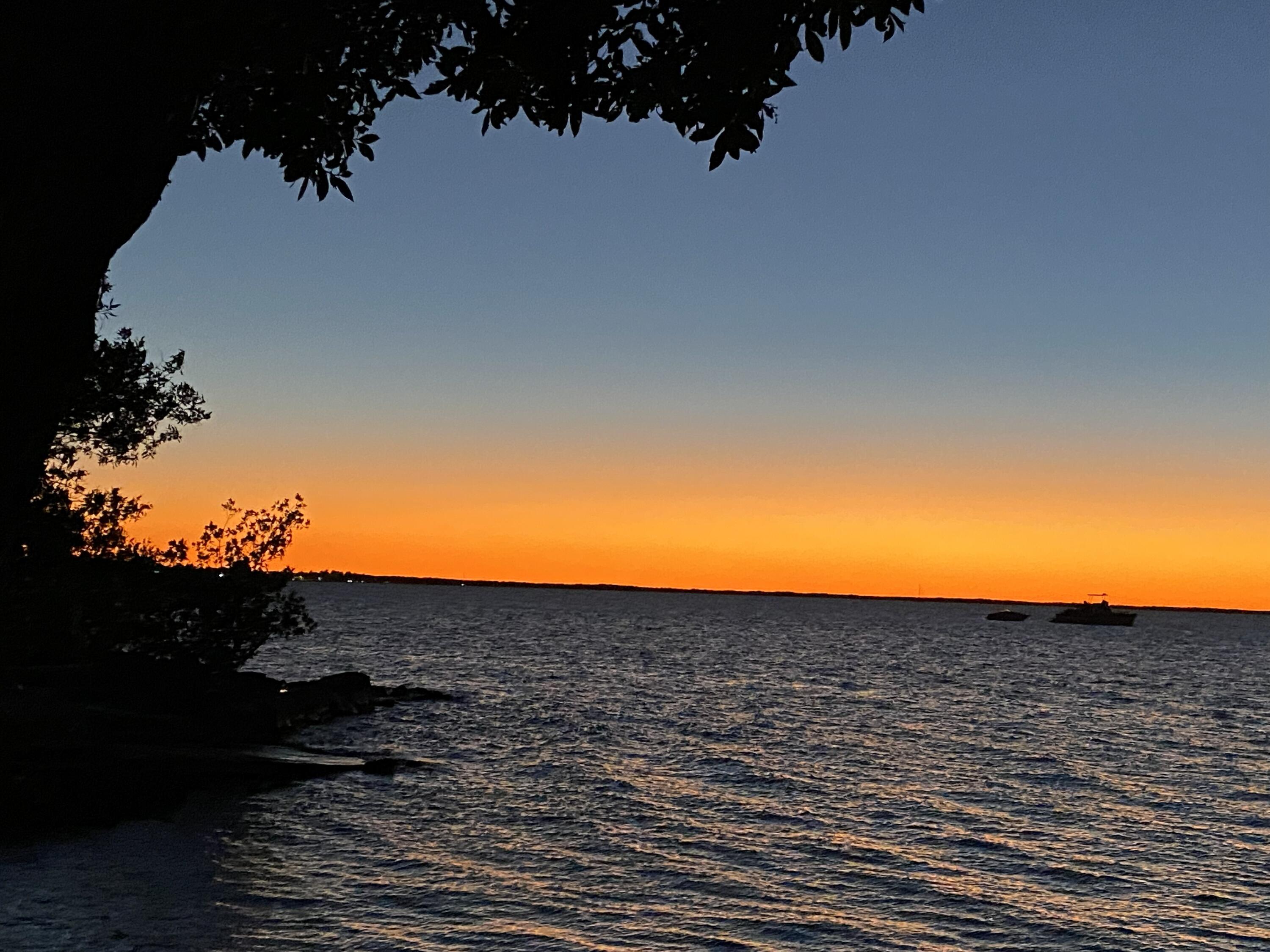 104500 Overseas Highway A302 Property Photo 35