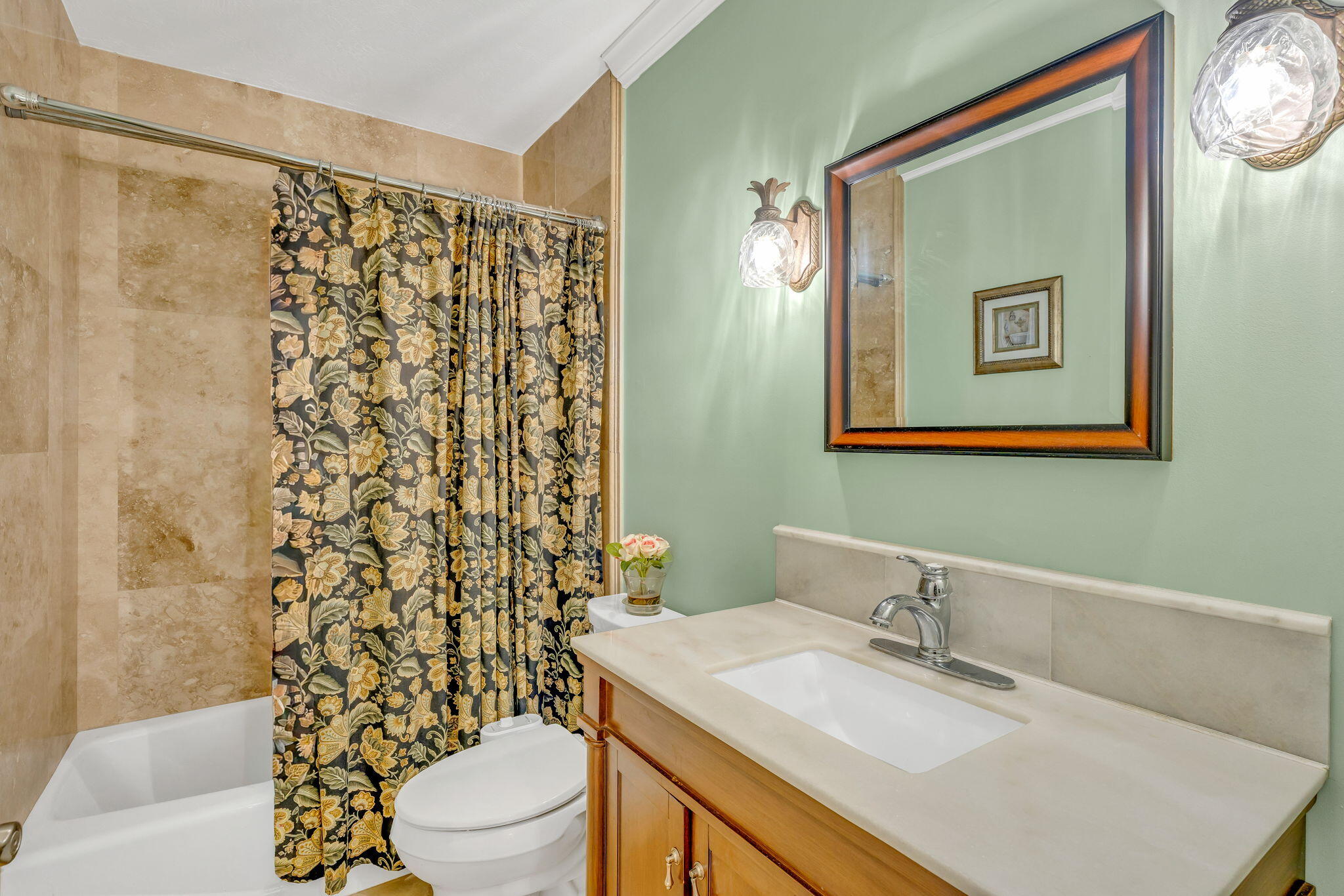 1233 Avenue A Property Photo 28