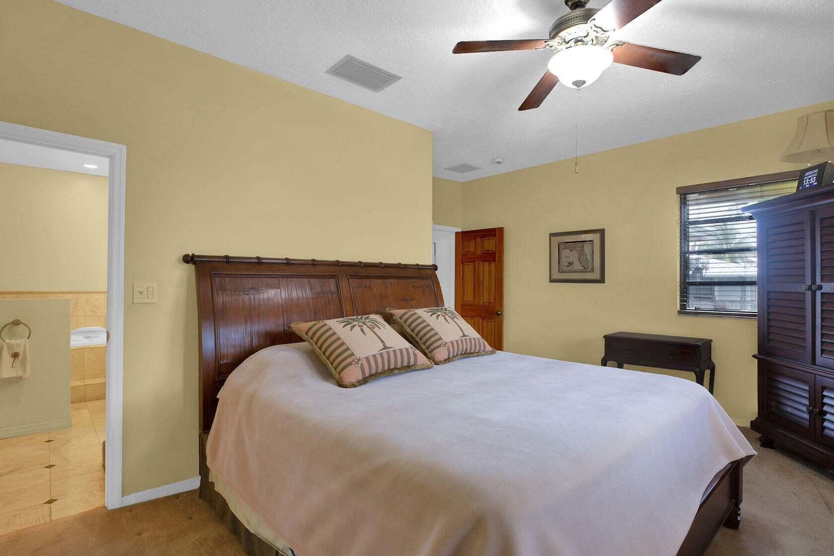 22865 Redfish Lane Property Photo 11