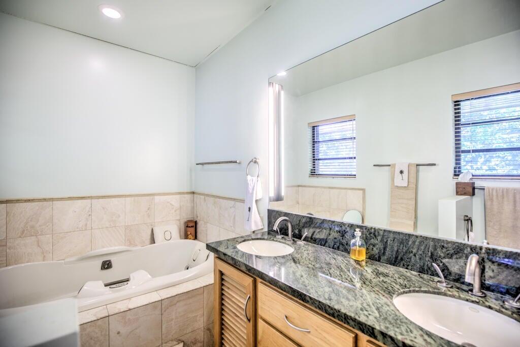 22865 Redfish Lane Property Photo 12