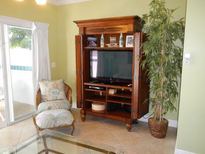 7028 Harbor Village Drive Property Photo 9
