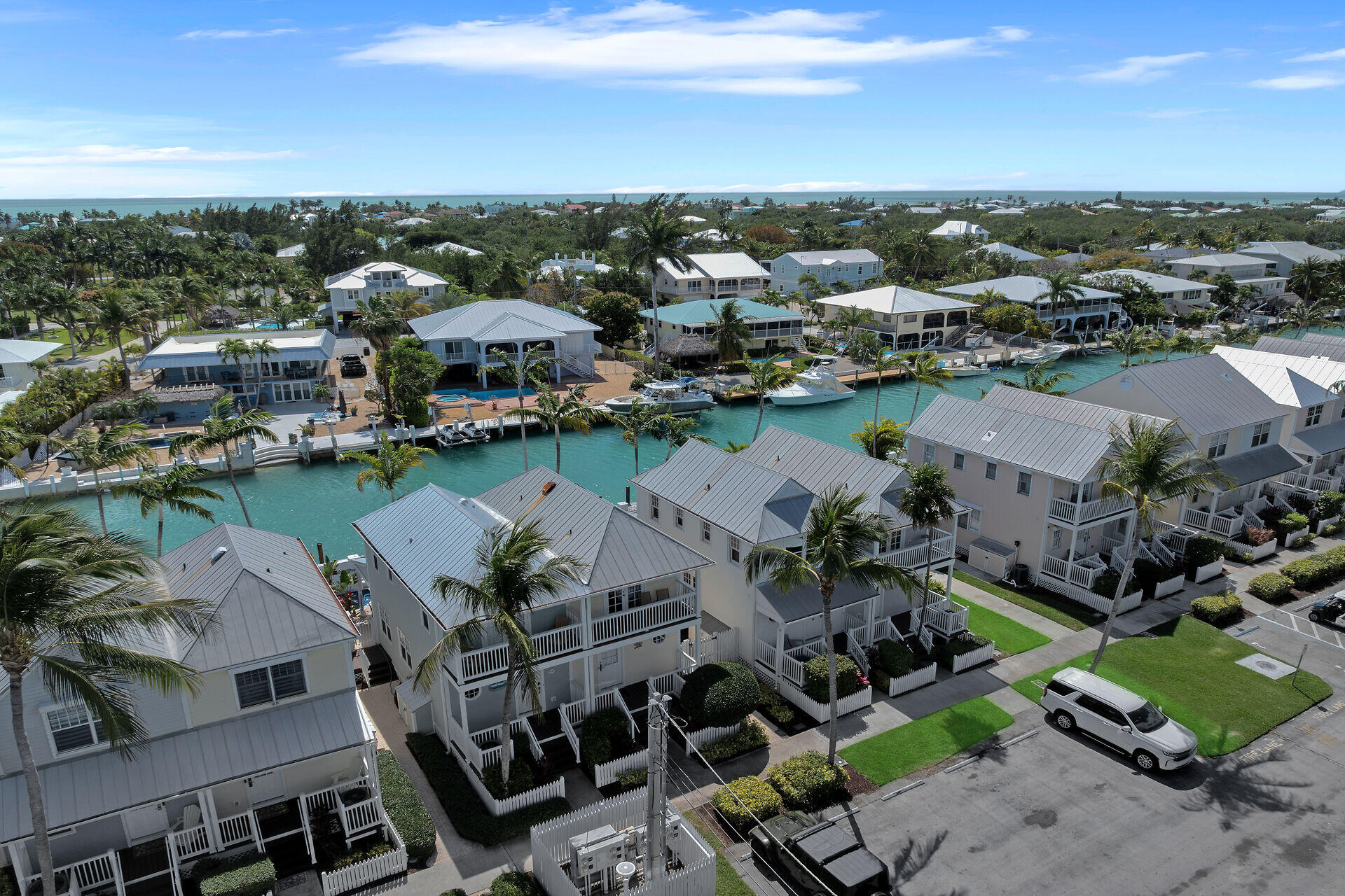 7028 Harbor Village Drive Property Photo 14