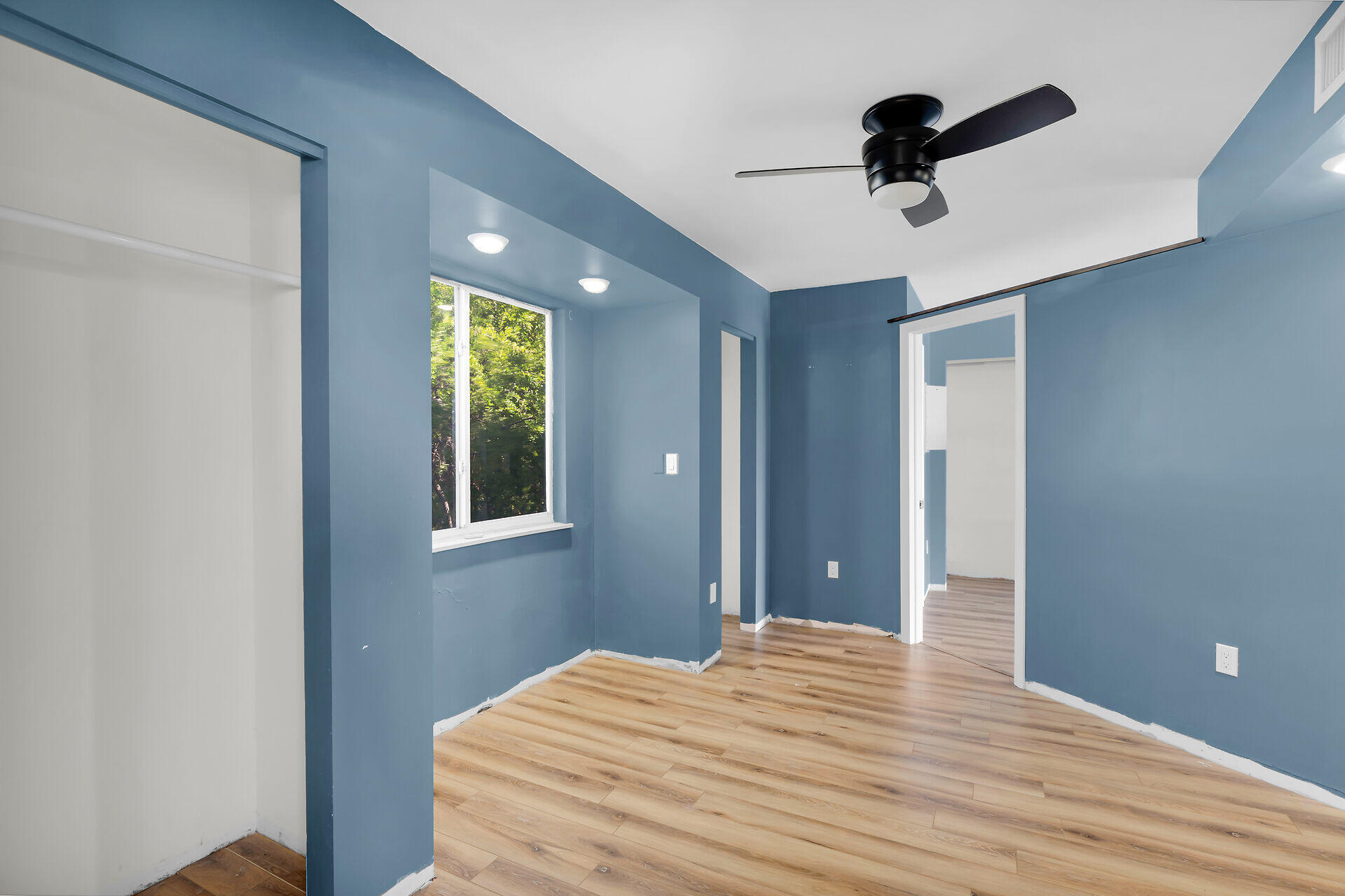 100 Point Pleasant Drive Property Photo 19