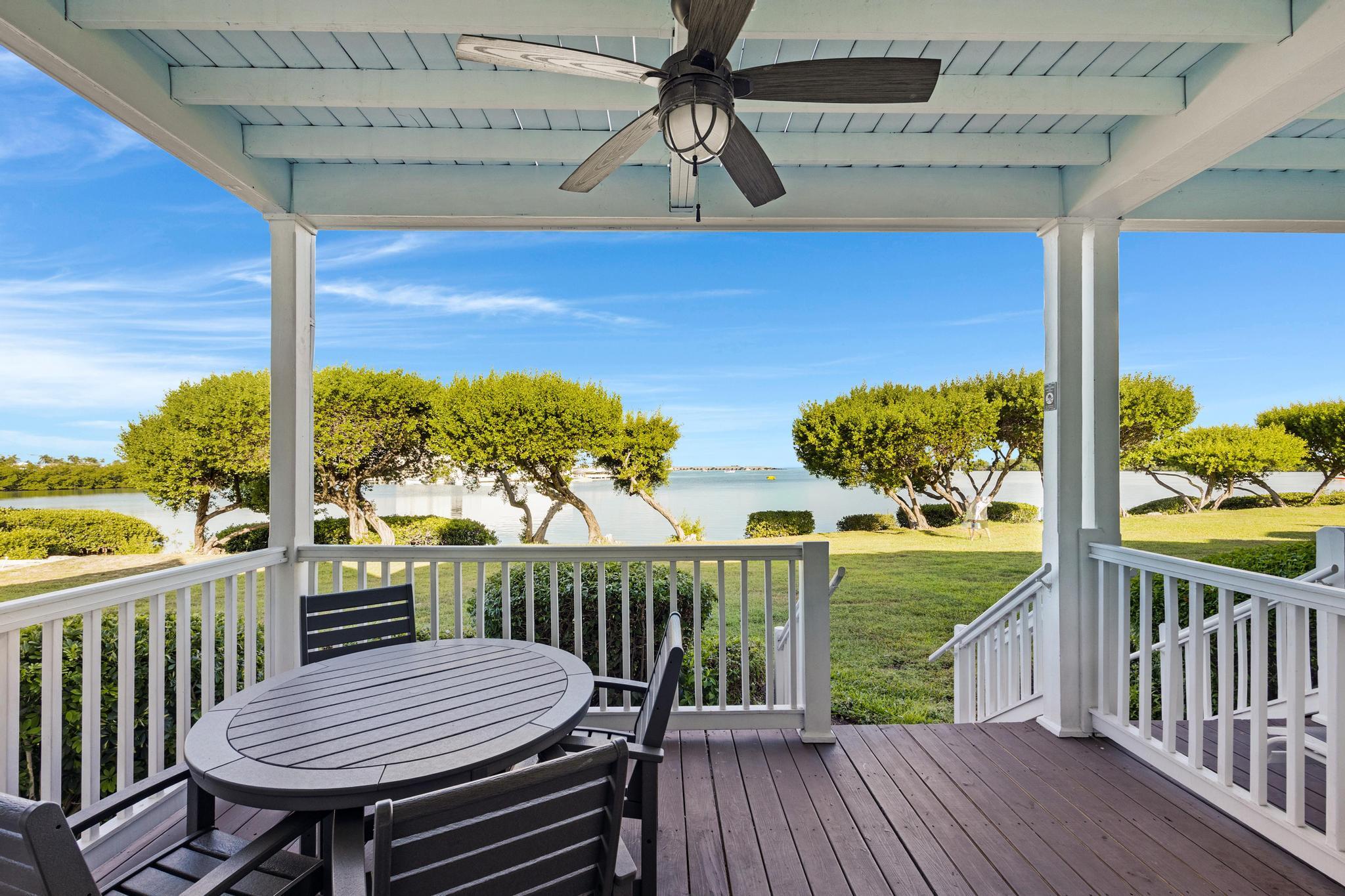 5071 Sunset Village Drive Property Photo 4