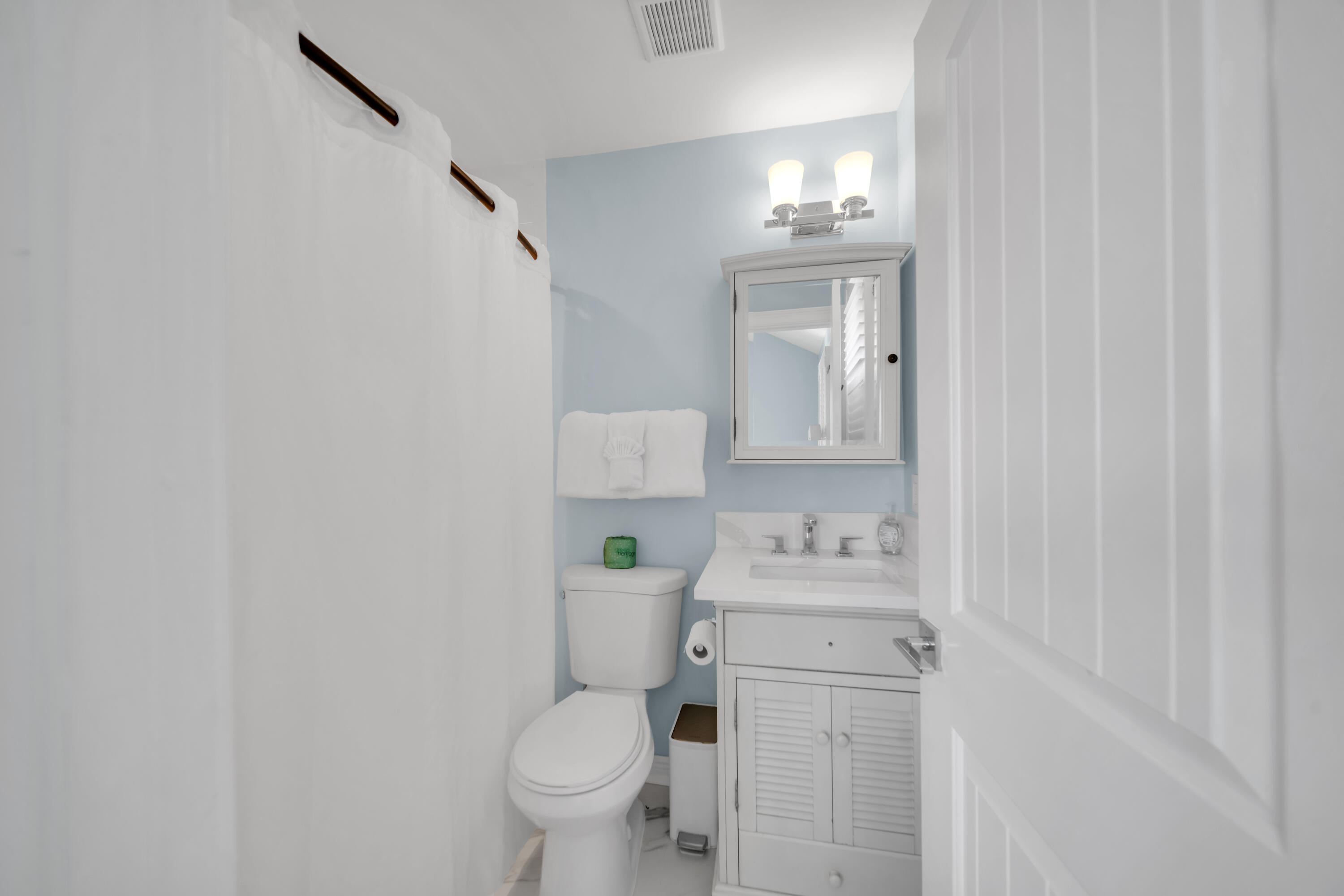 7026 Harbor Village Drive Property Photo 43