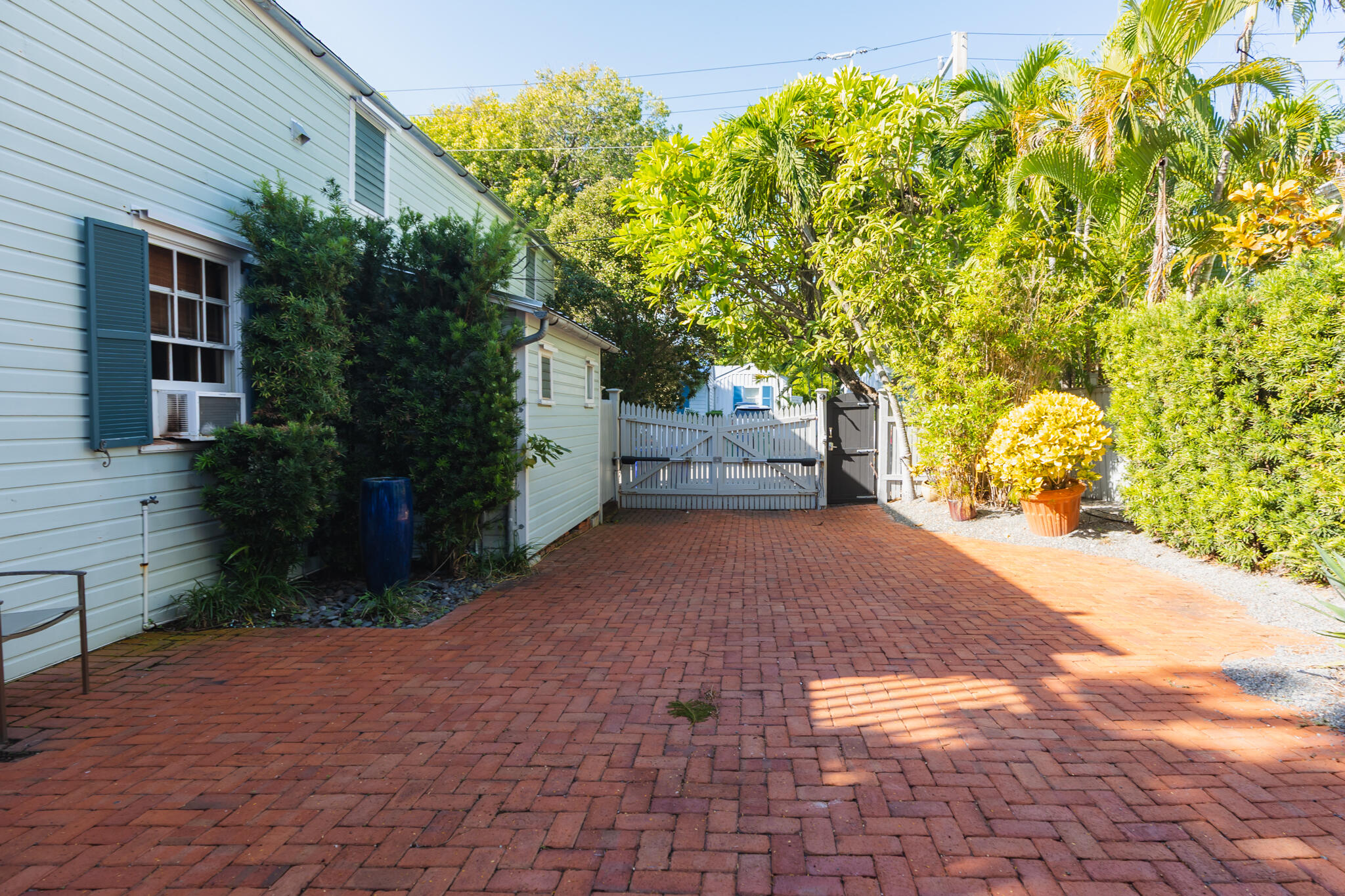 919-921 Thomas Street Property Photo 54