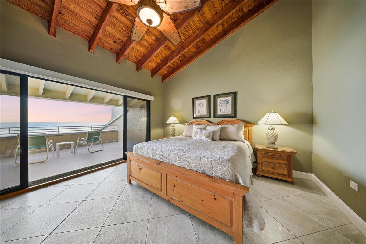 1133 W Ocean Drive 7 Property Photo 14