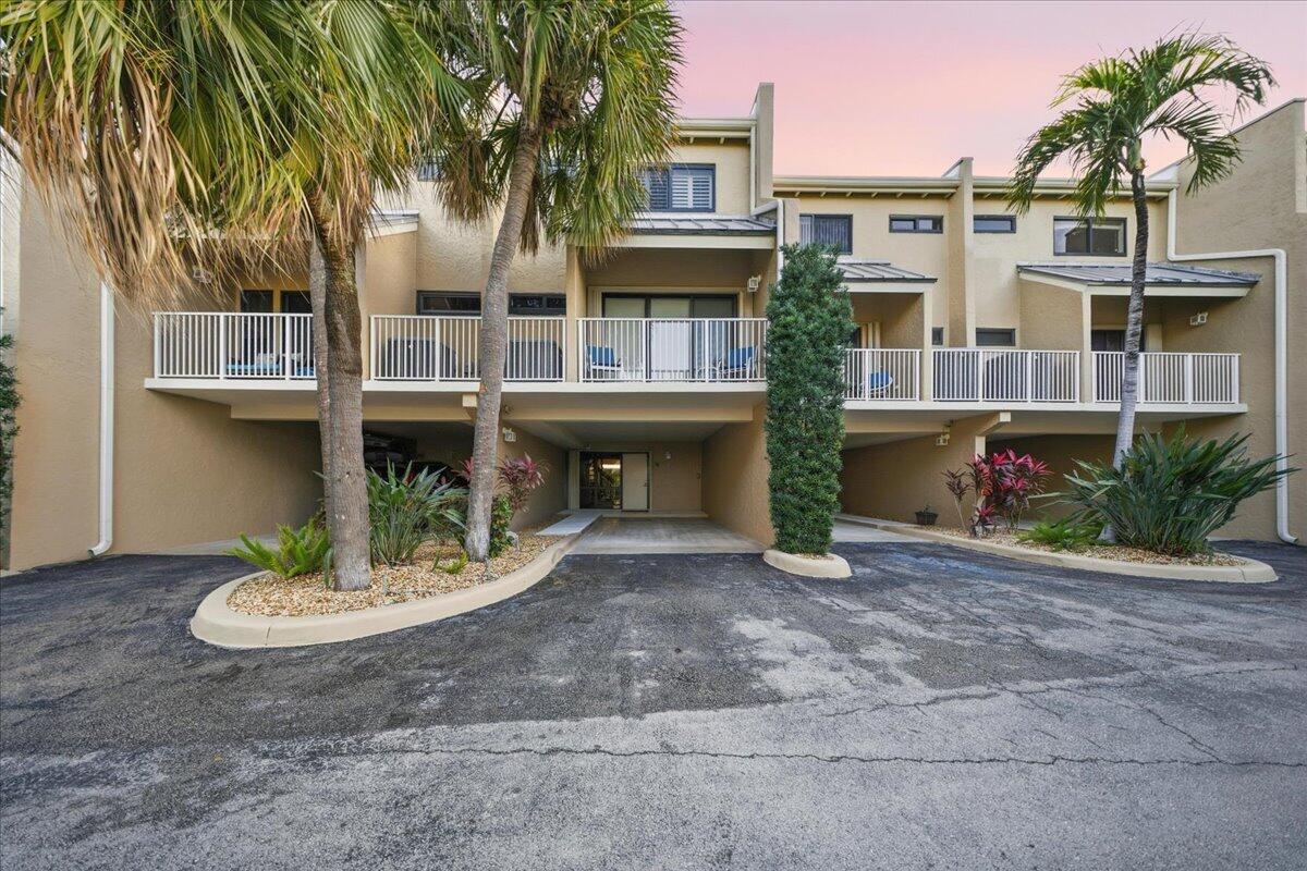 1133 W Ocean Drive 7 Property Photo 45
