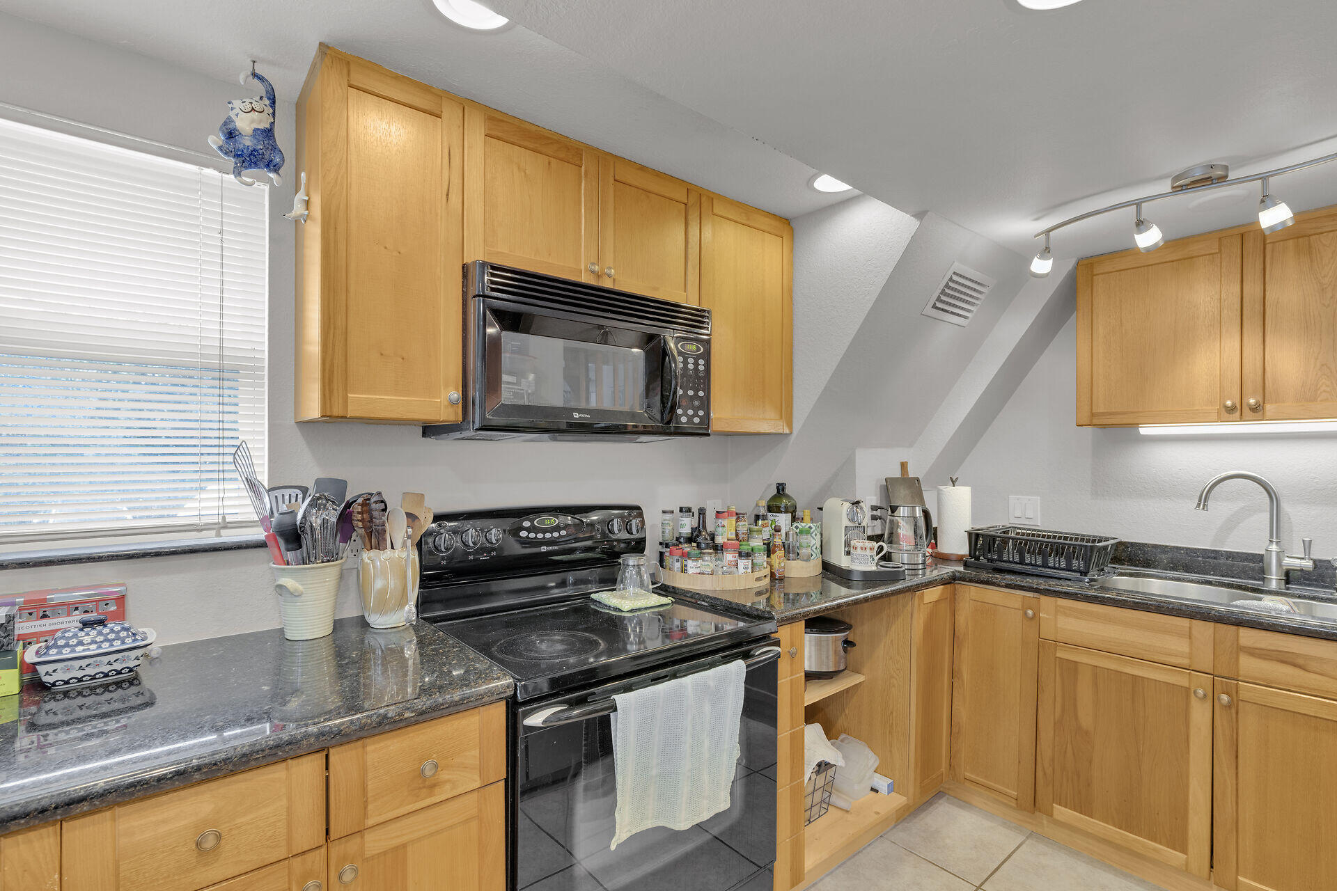 58950 Overseas Highway 48 Property Photo 12