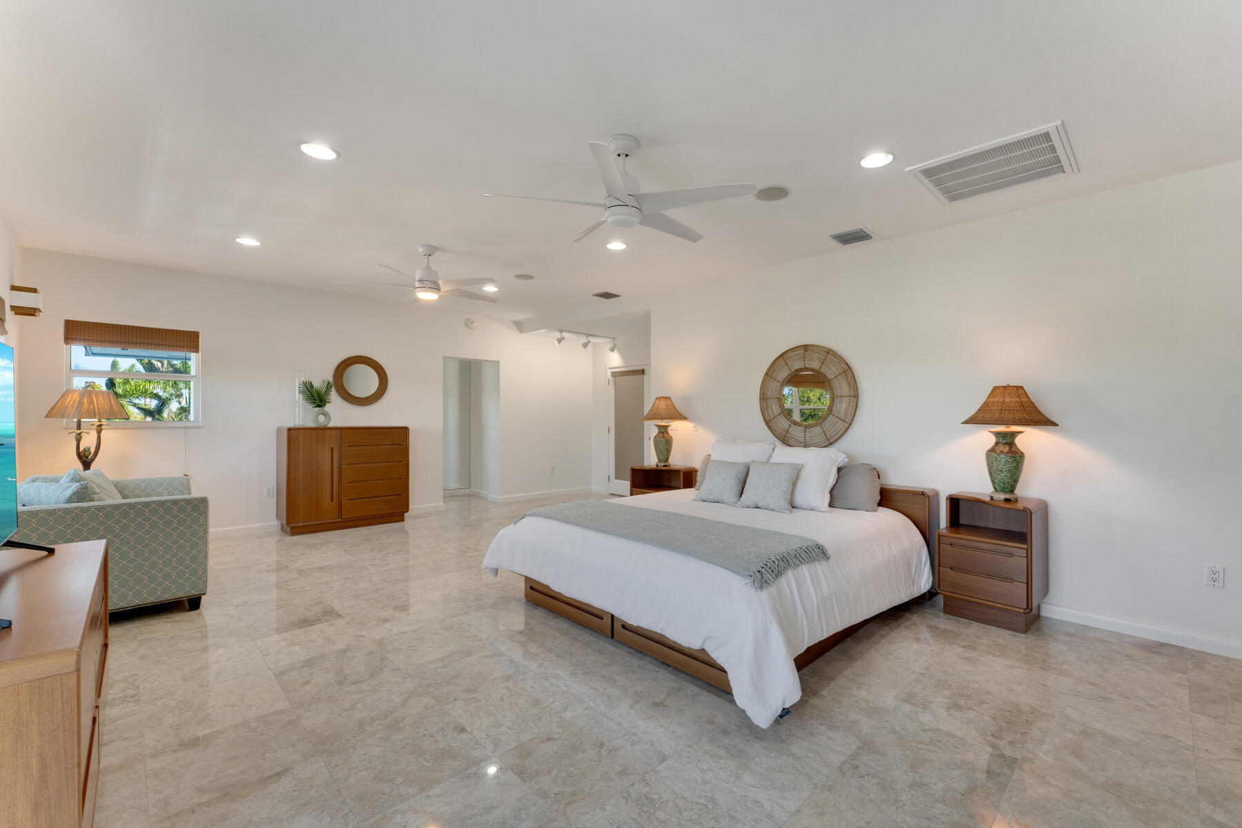137 Sapodilla Drive Property Photo 33