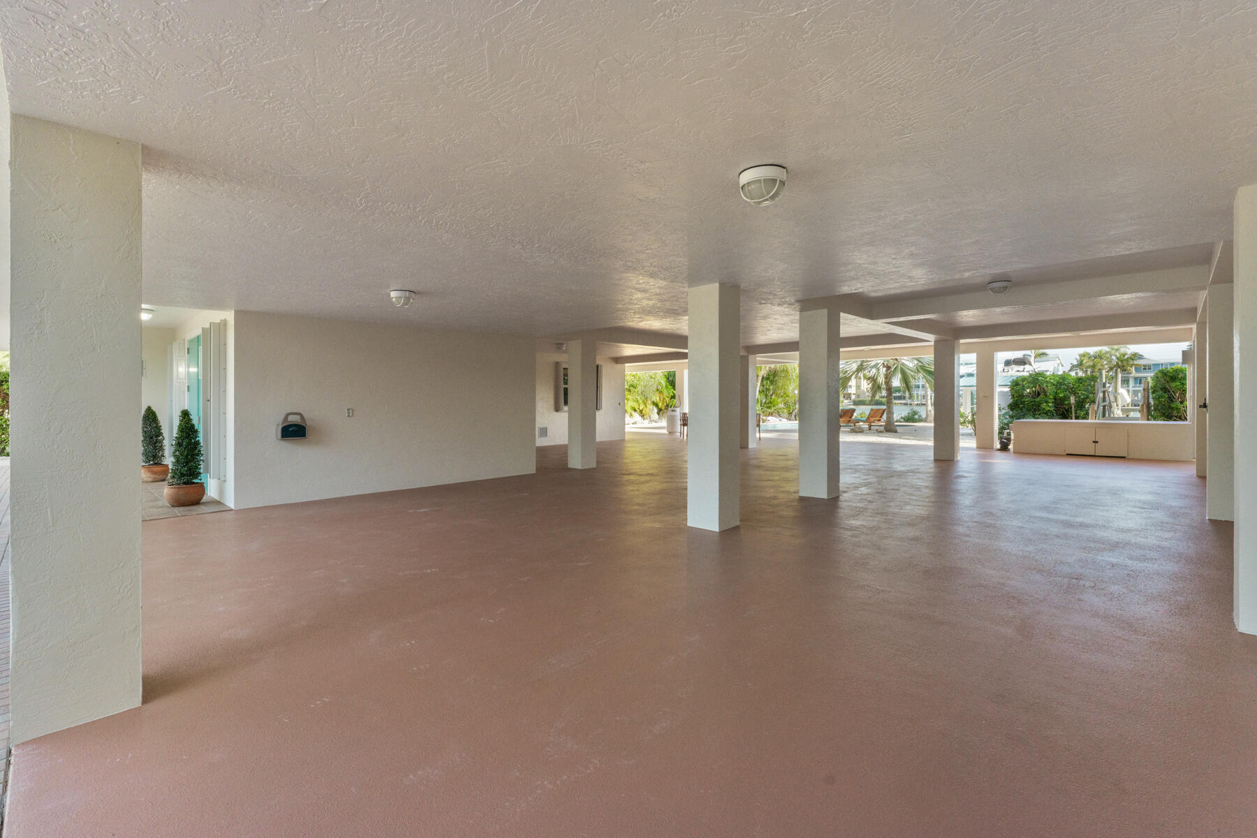 137 Sapodilla Drive Property Photo 58