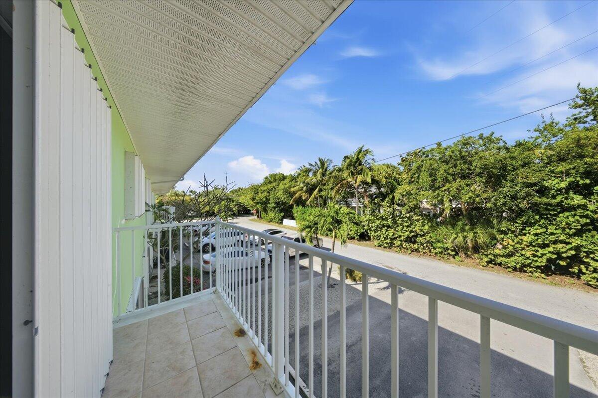1129 Pebble Beach Lane 12 Property Photo 8