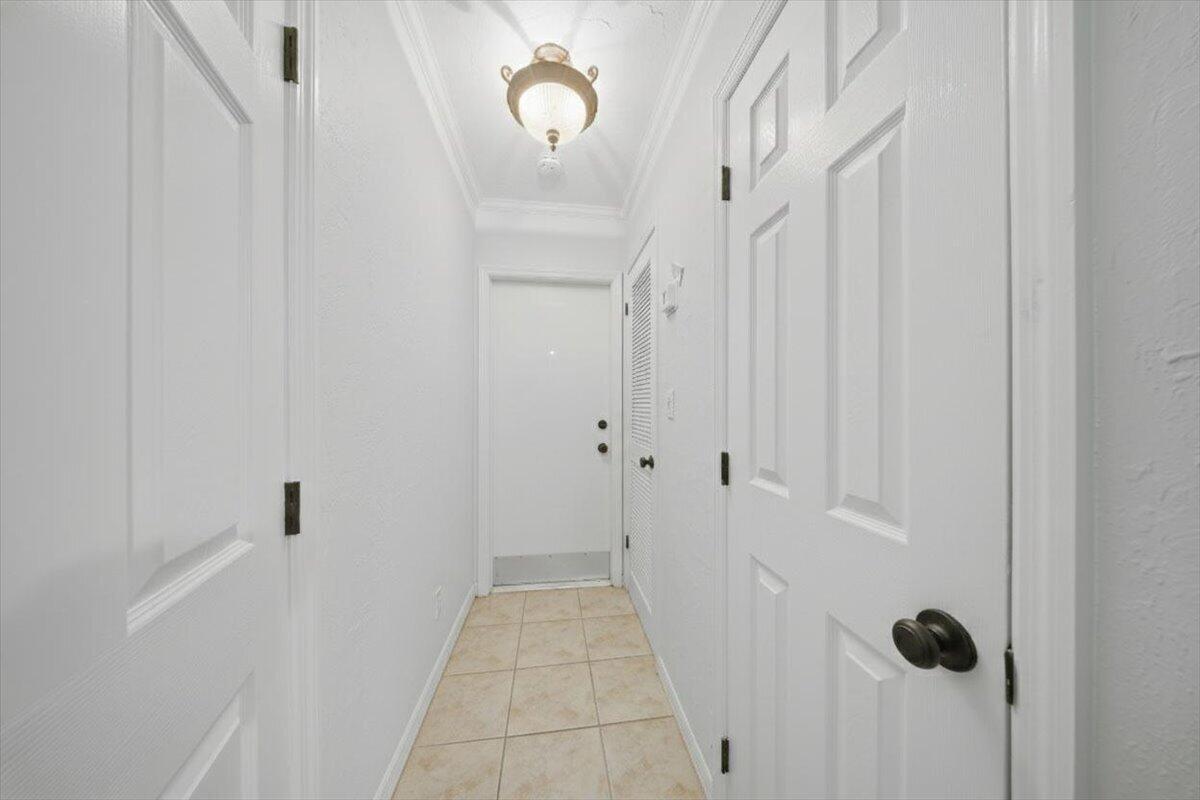 1129 Pebble Beach Lane 12 Property Photo 25
