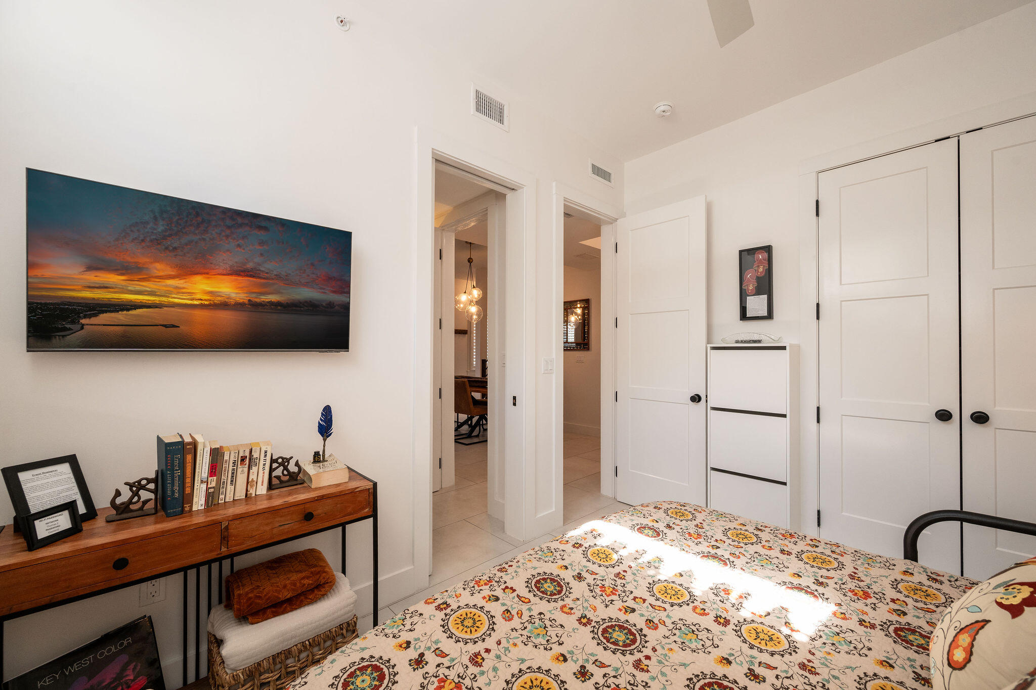 927 Thomas Street #2 Property Photo 18