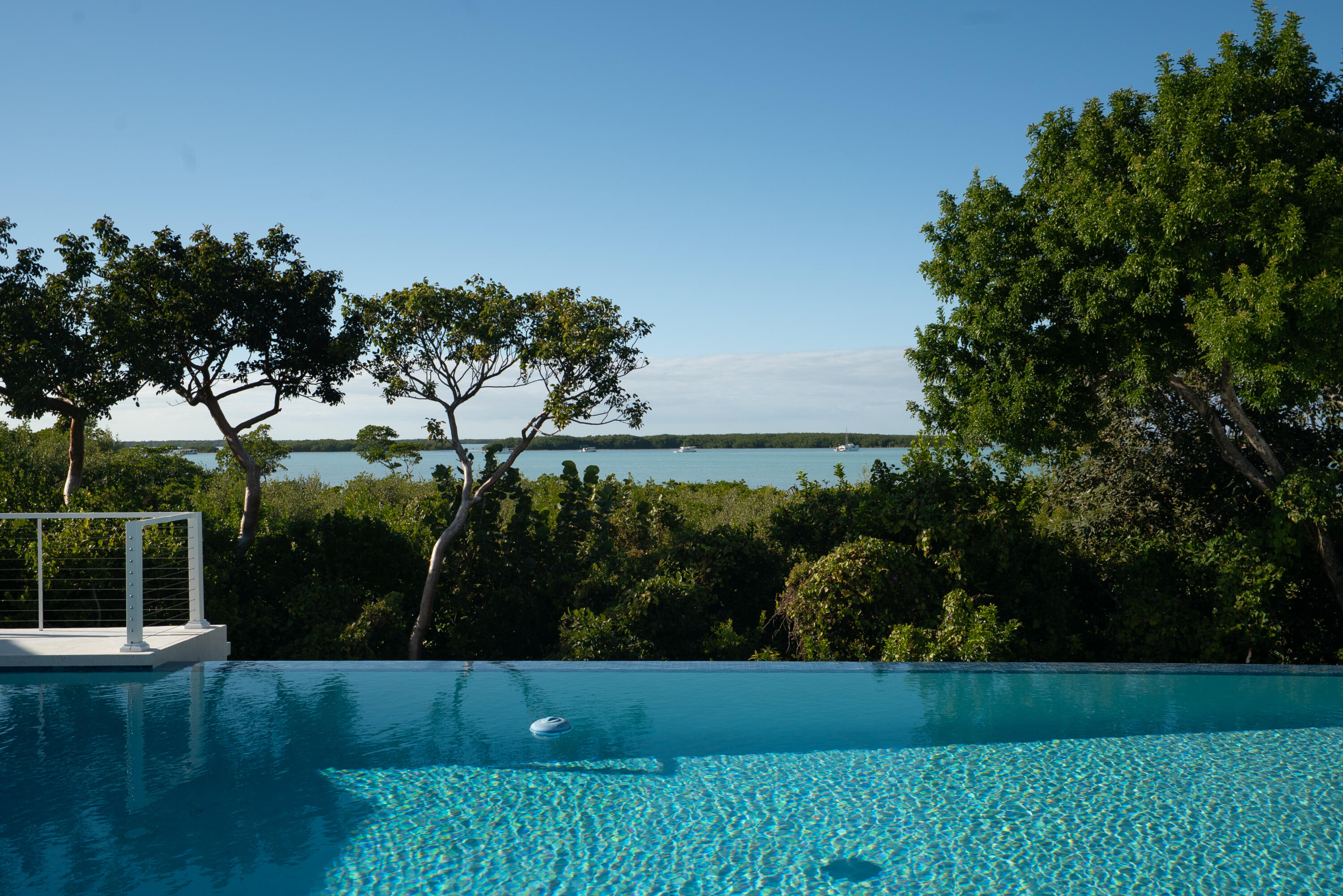 81486 Overseas Highway Property Photo 7