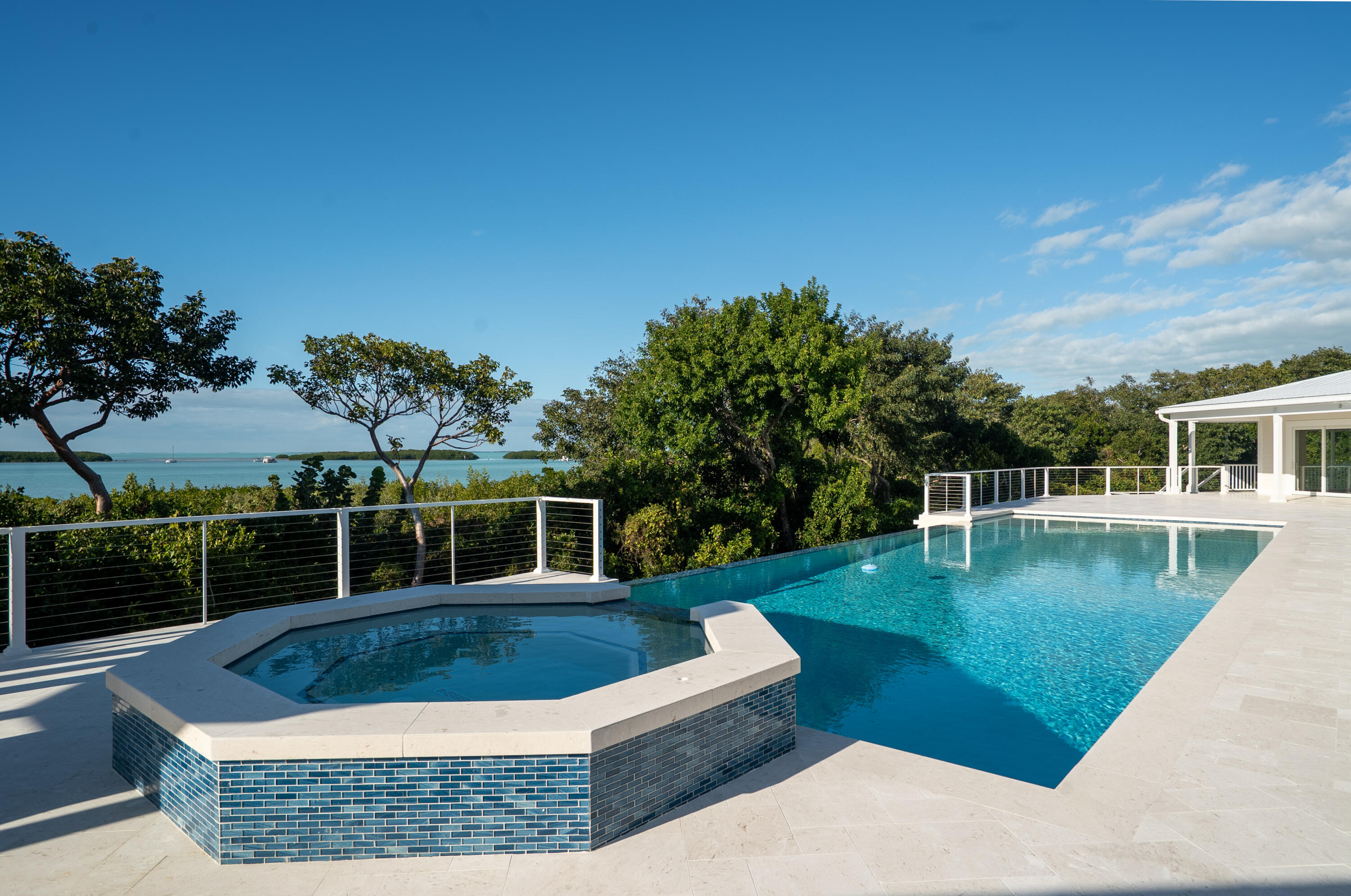81486 Overseas Highway Property Photo 9