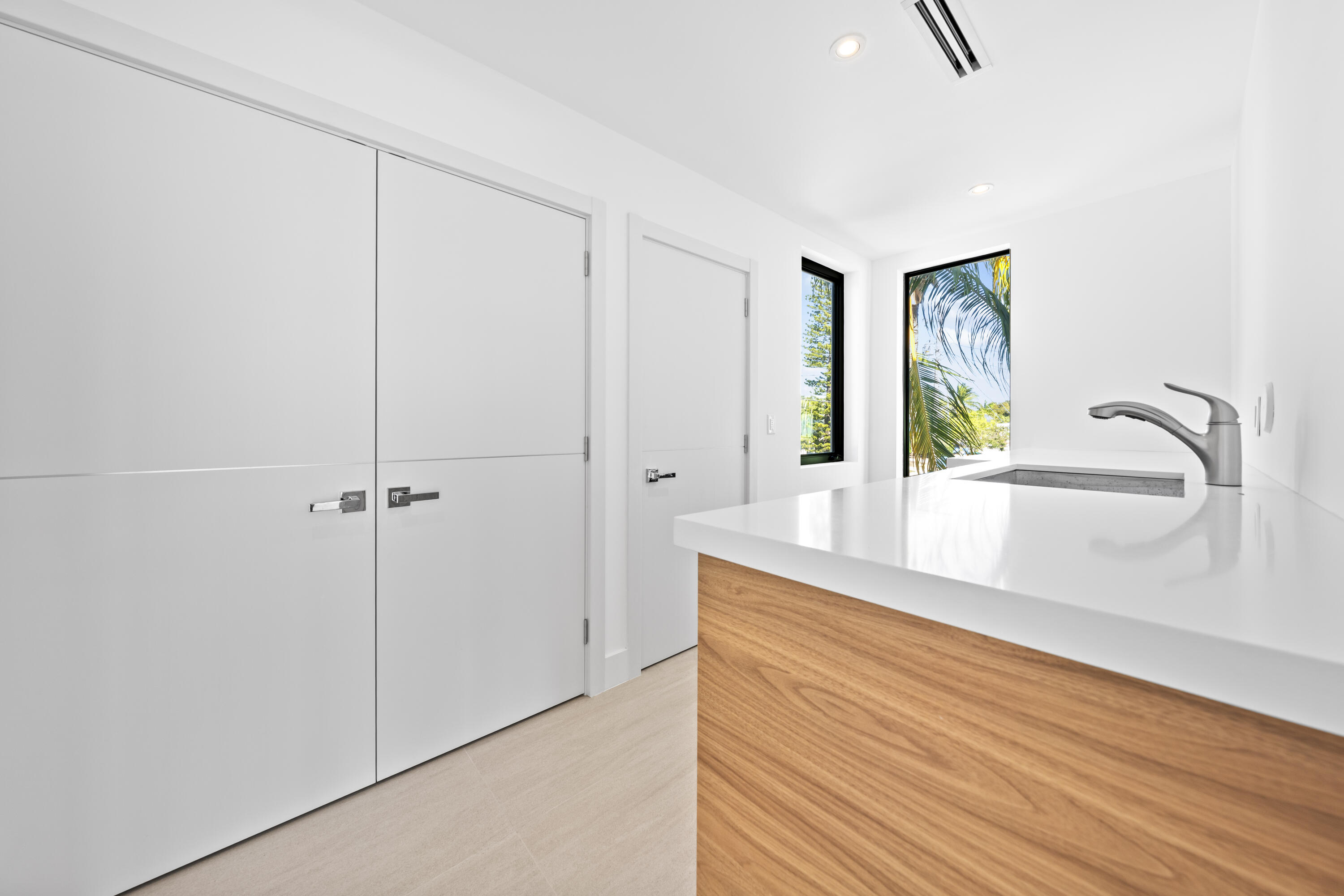 124 Orchid Street Property Photo 31