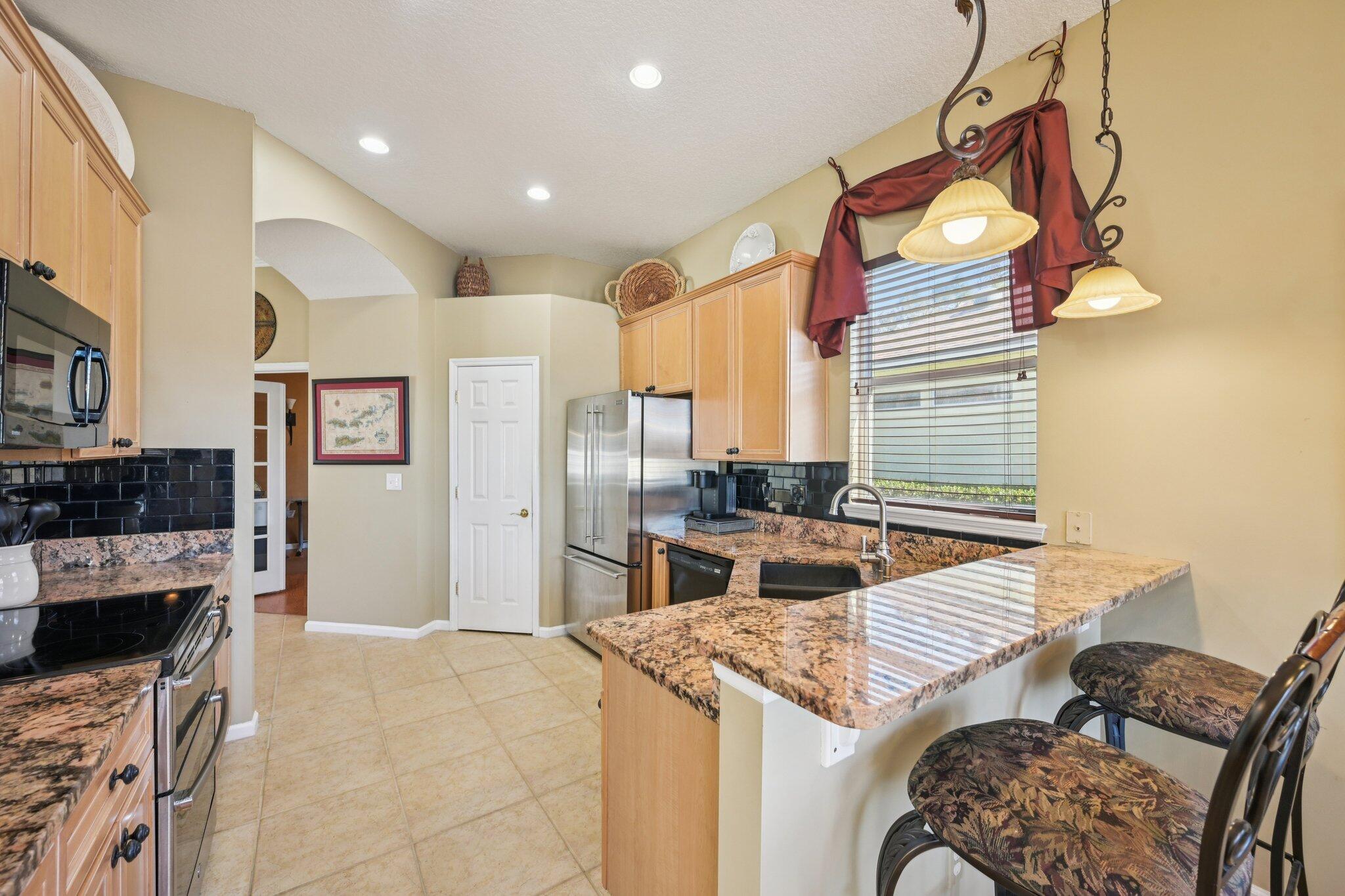709 Blackmoor Gate Lane Property Photo 17