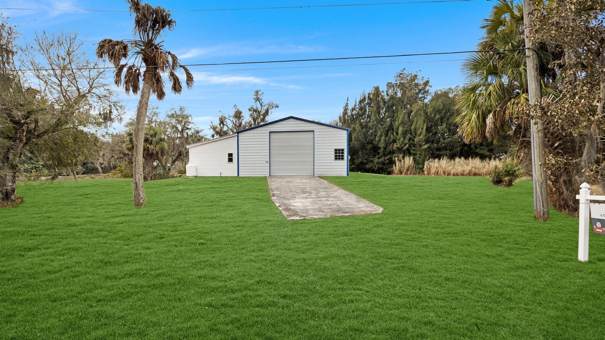 114 N Myrtle Street Property Photo 6