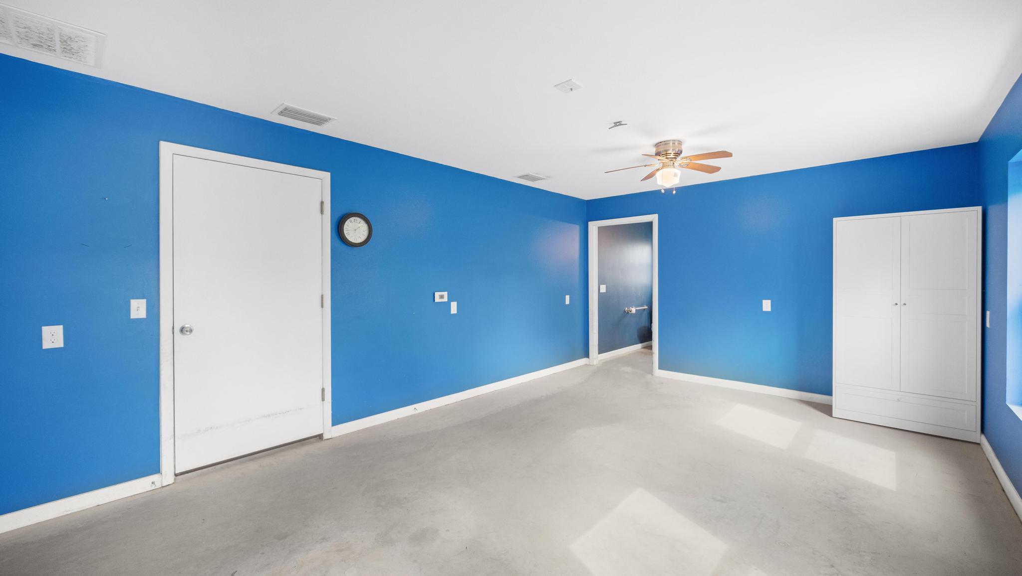 114 N Myrtle Street Property Photo 19