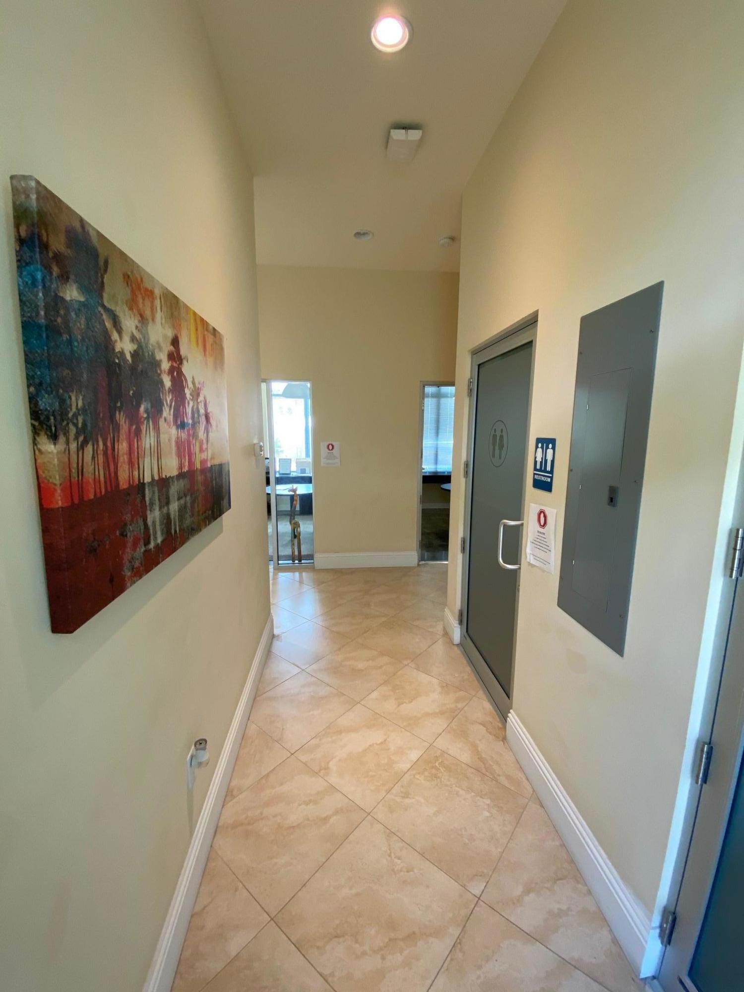 9141 Overseas Highway Office 4 Property Photo 4