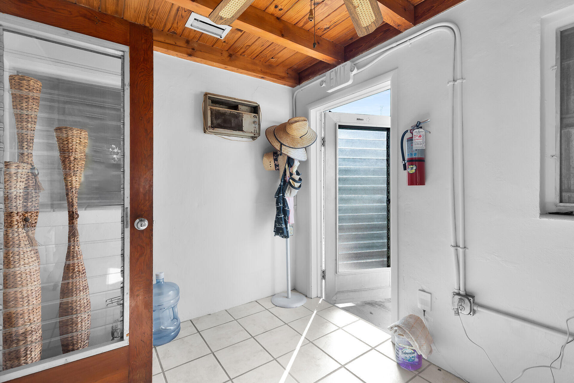 27001 Overseas Highway Property Photo 32