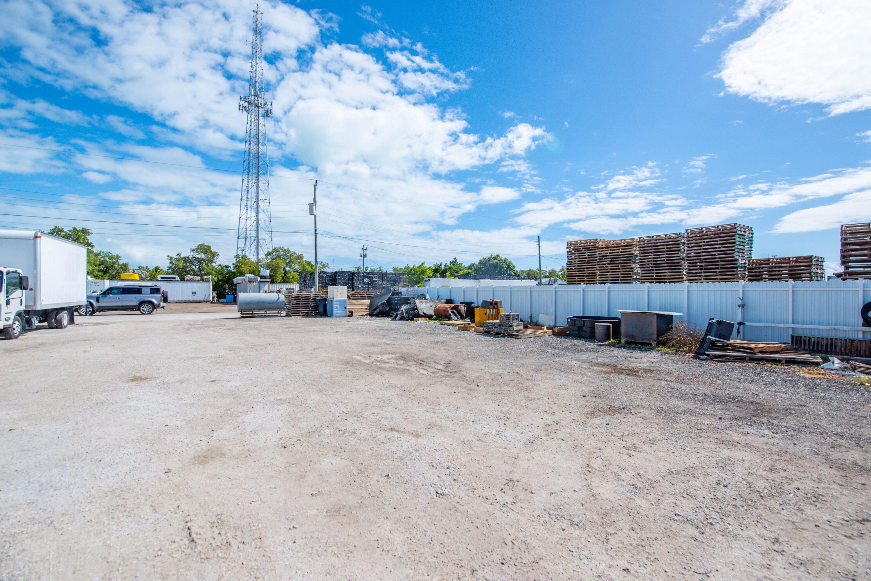 212 20th Street Property Photo 8