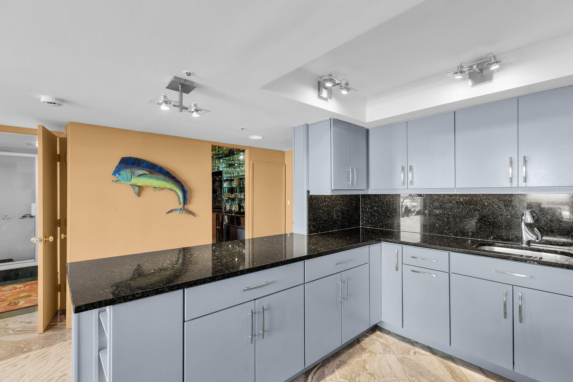 2000 Coco Plum Drive Apt 1403 Property Photo 6