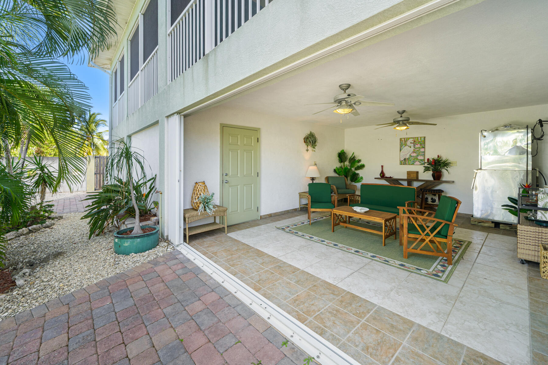 9960 Aviation Boulevard Property Photo 33