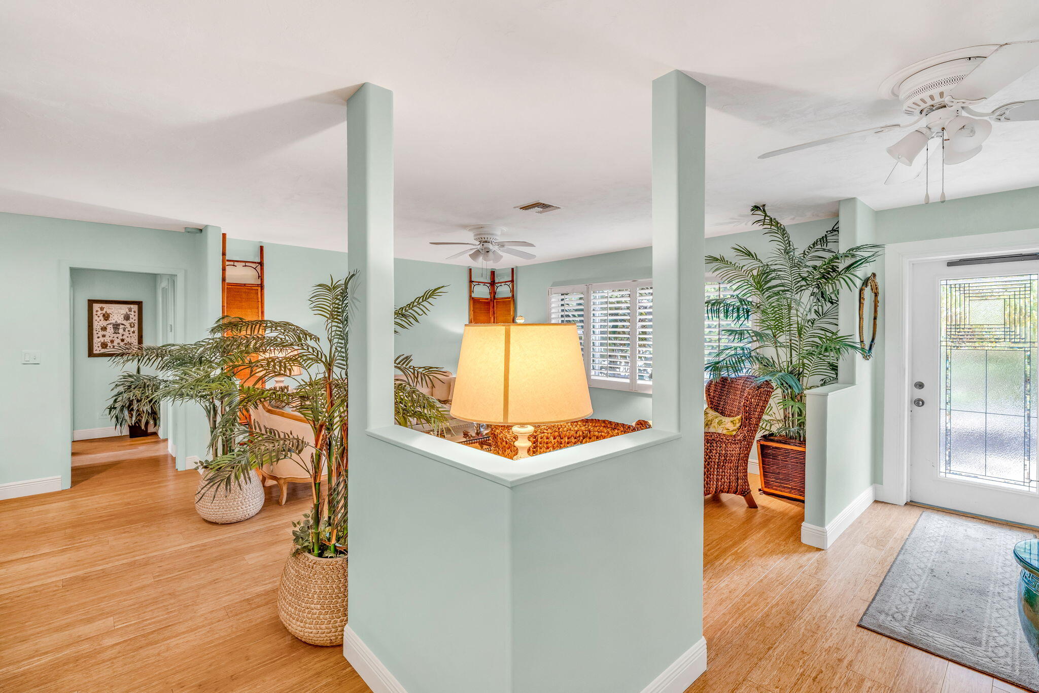 30374 Oleander Boulevard Property Photo 7