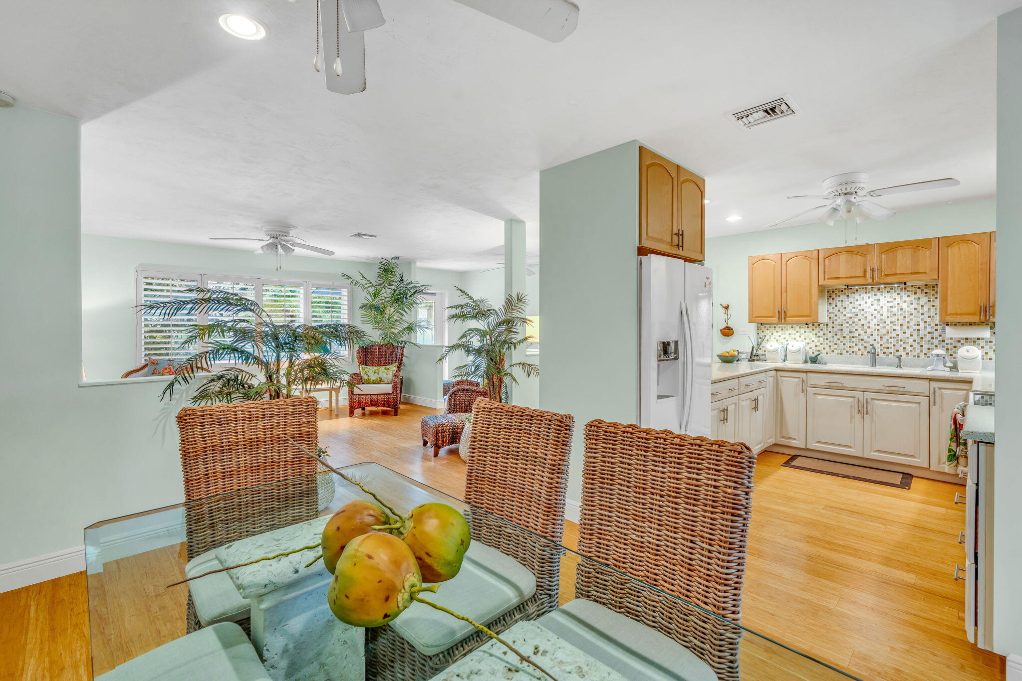 30374 Oleander Boulevard Property Photo 13