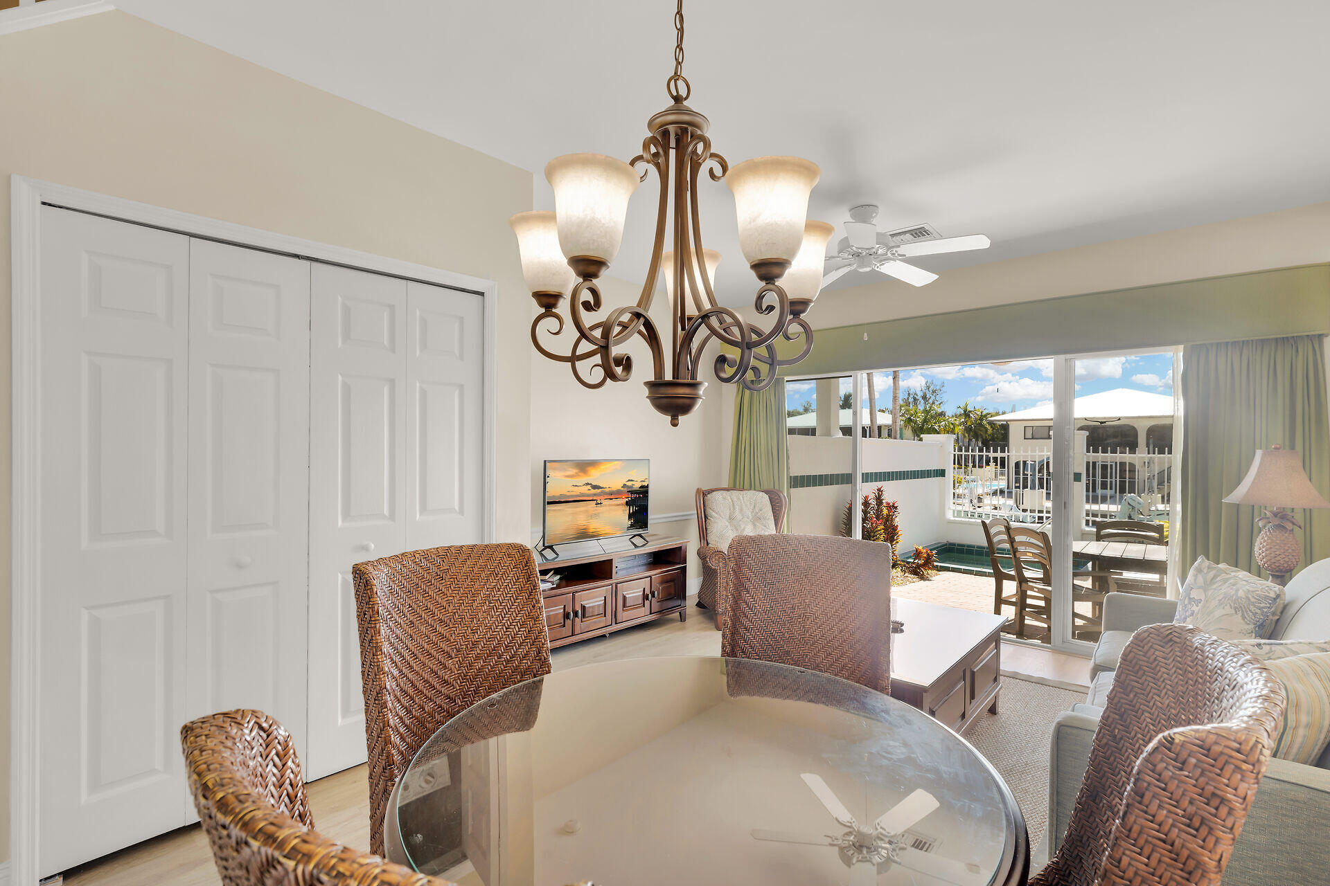 7017 Harbor Village Drive Property Photo 11