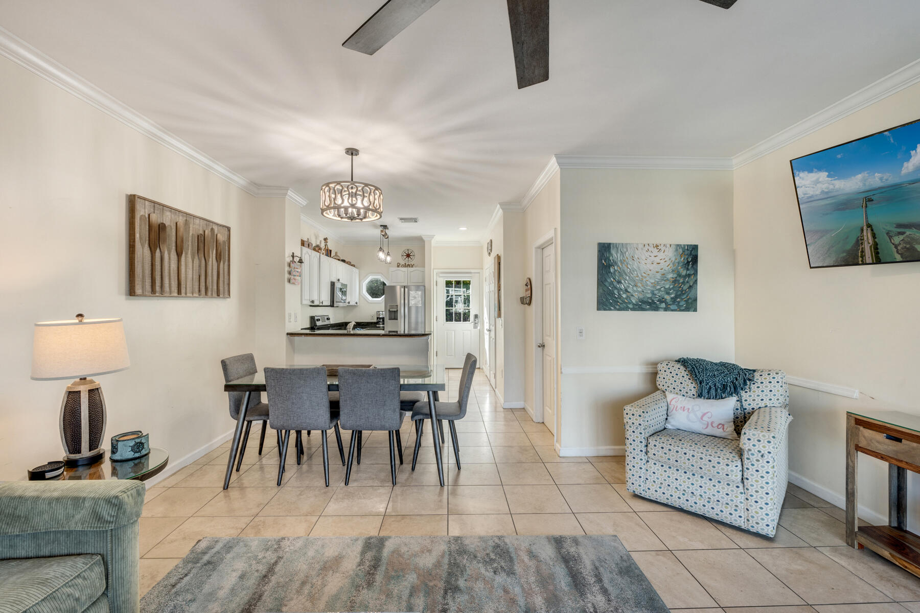 7061 Harbor Village Drive Property Photo 6