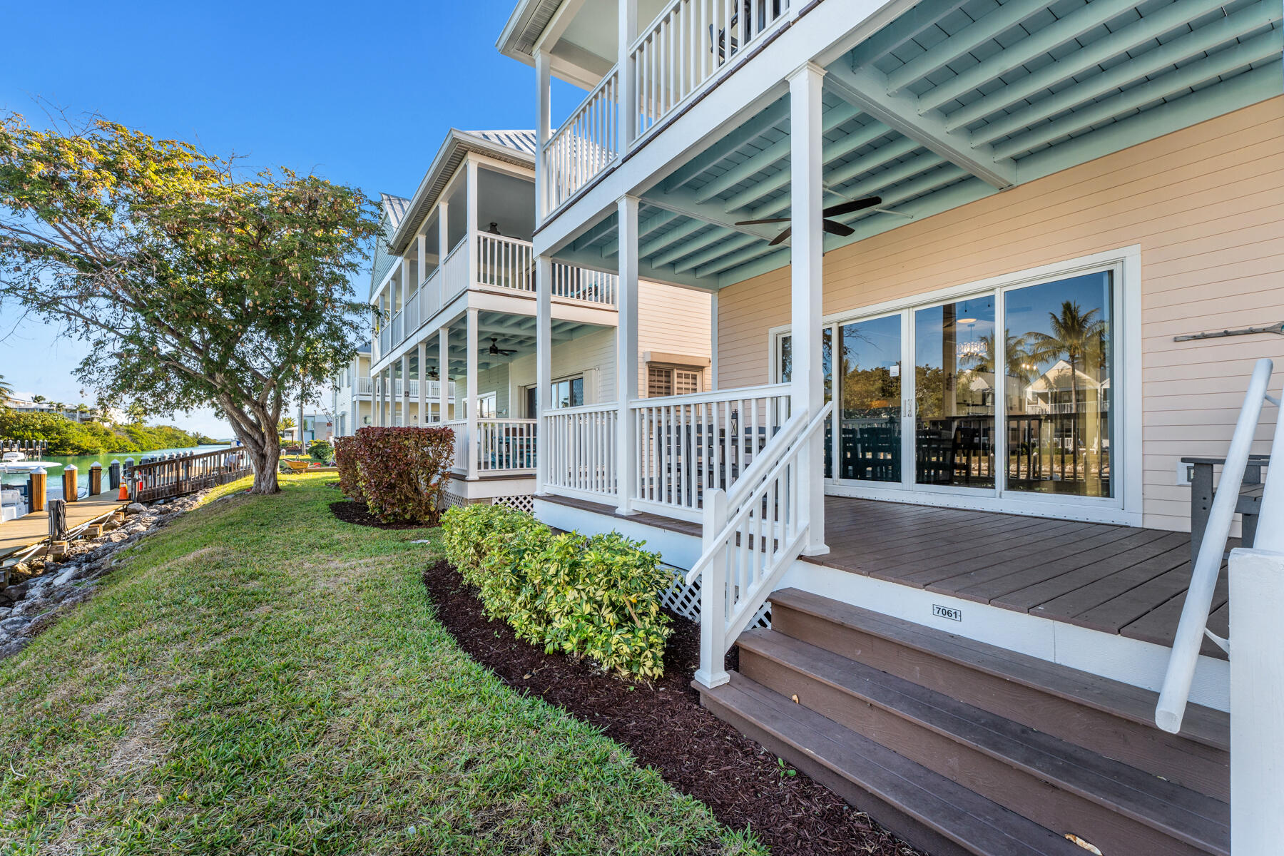 7061 Harbor Village Drive Property Photo 14