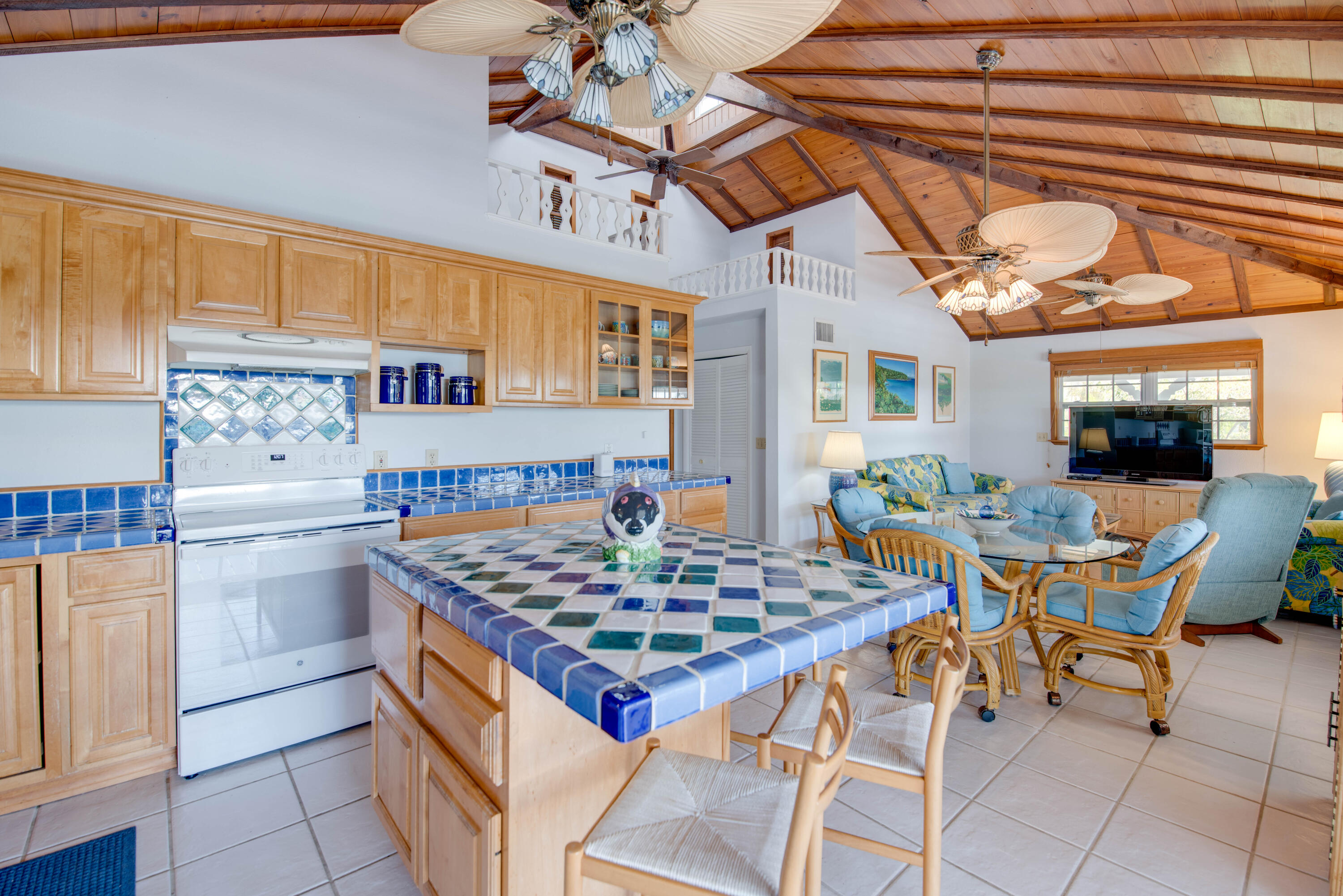 29662 Independence Avenue Property Photo 9