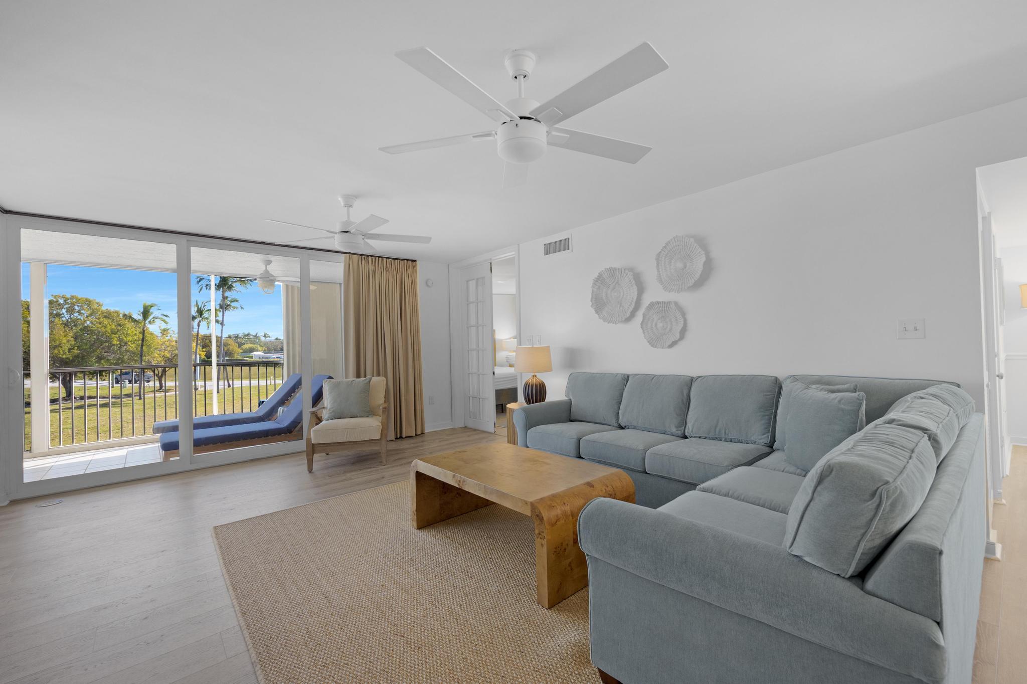 8204 Marina Villas Drive Property Photo 6