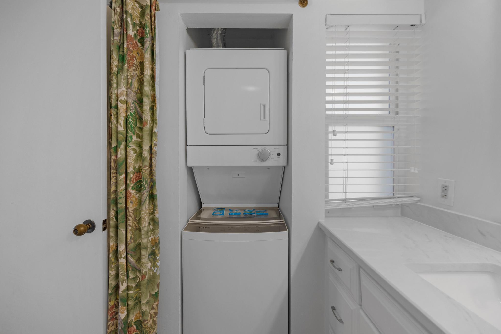 8204 Marina Villas Drive Property Photo 25