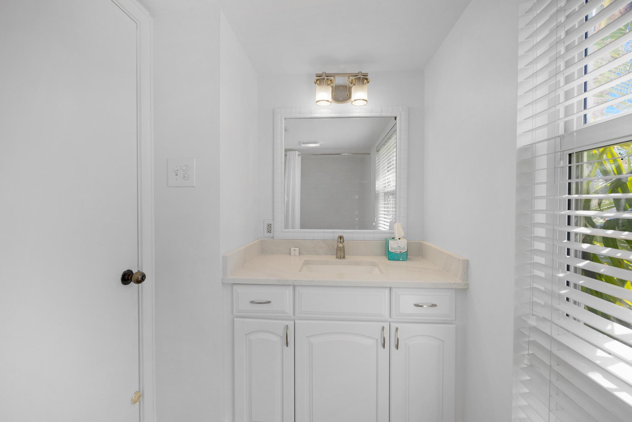8204 Marina Villas Drive Property Photo 35
