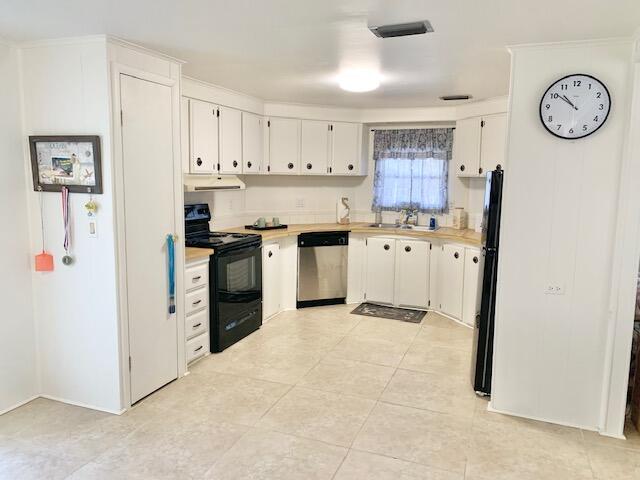 914 S Emerald Drive Property Photo 11