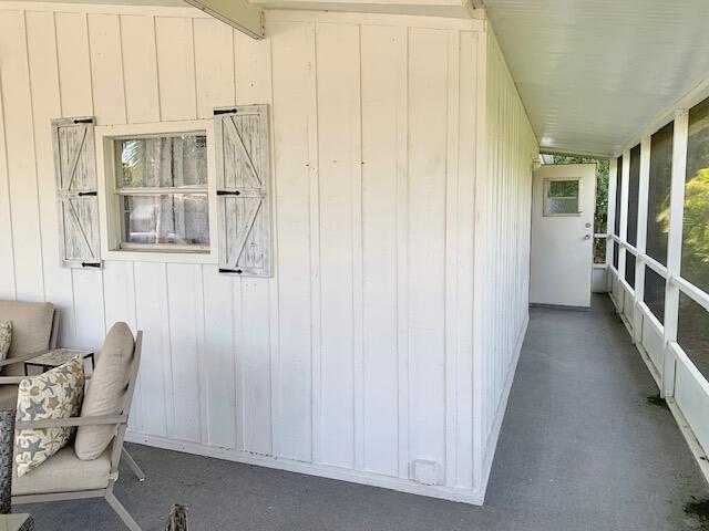 914 S Emerald Drive Property Photo 28