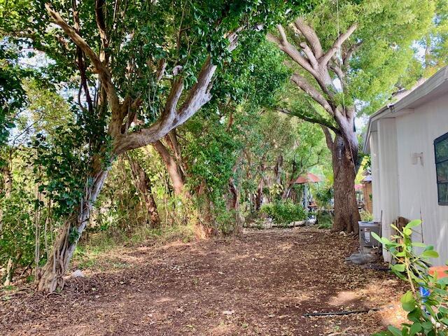 914 S Emerald Drive Property Photo 30