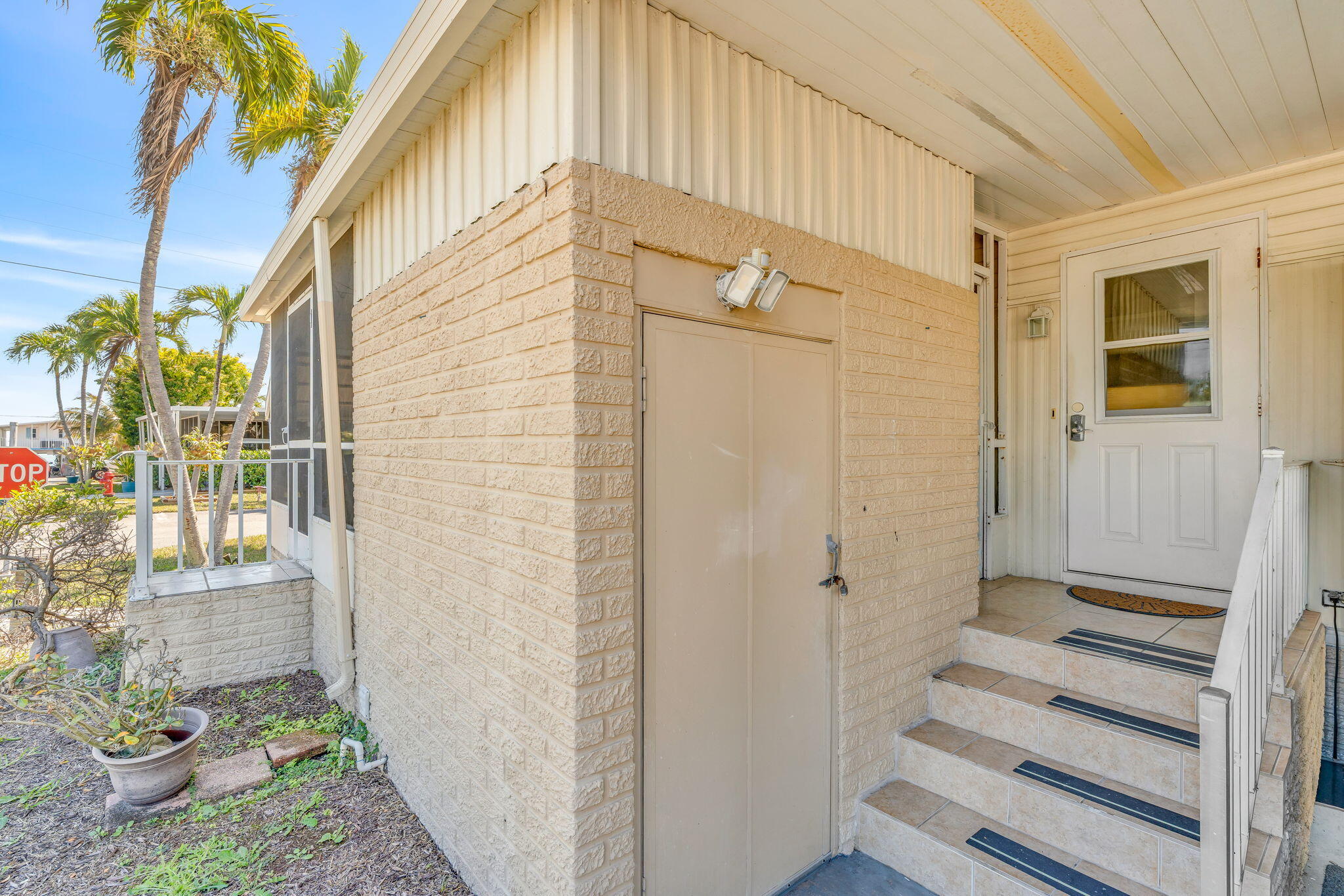 902 S Ruby Drive Property Photo 45