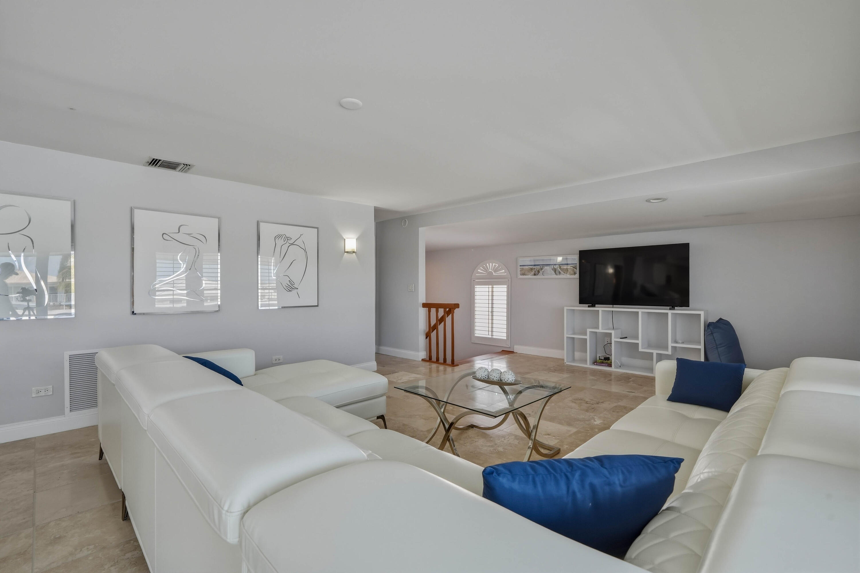 320 5th Street Property Photo 13