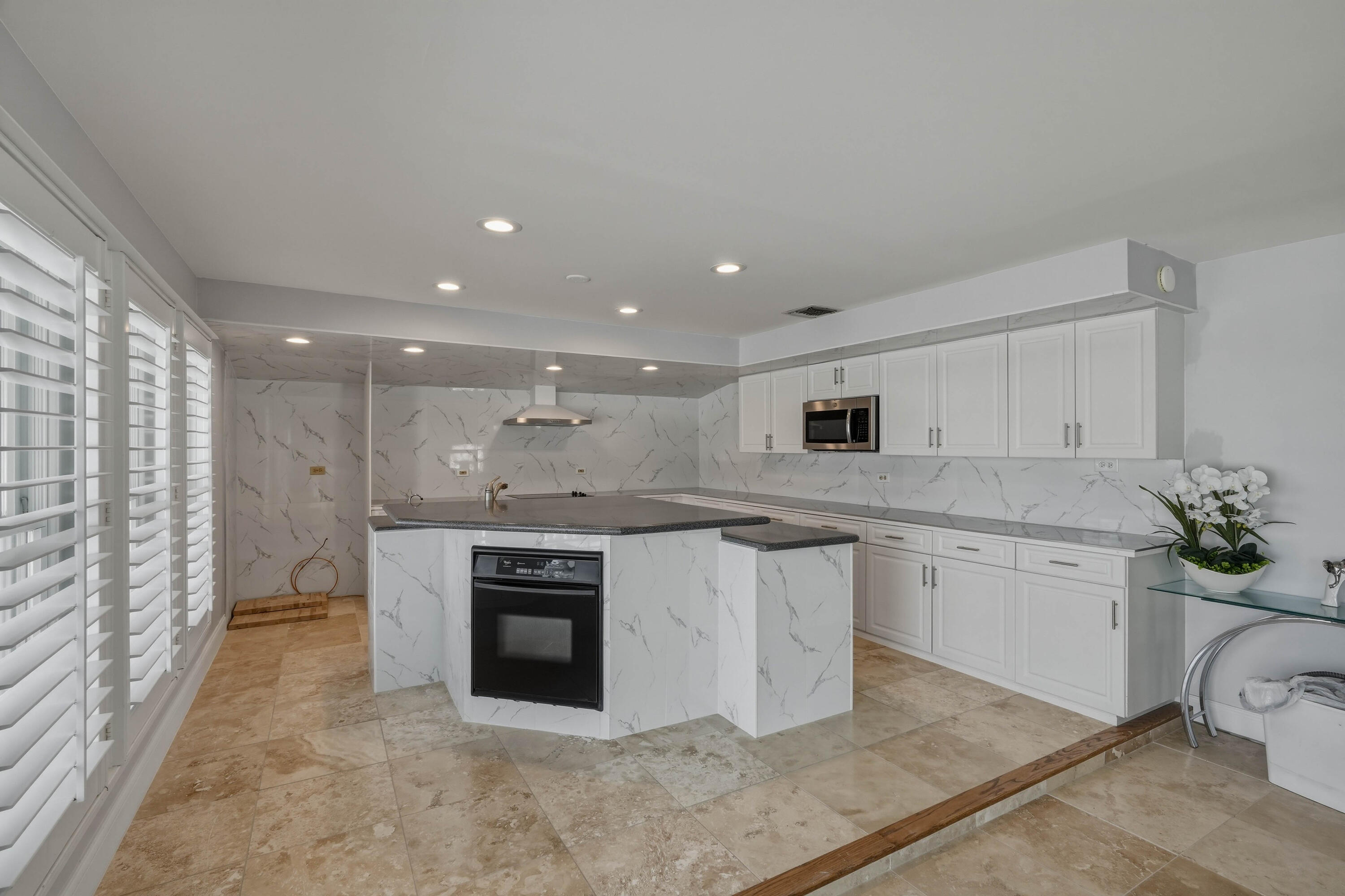 320 5th Street Property Photo 16