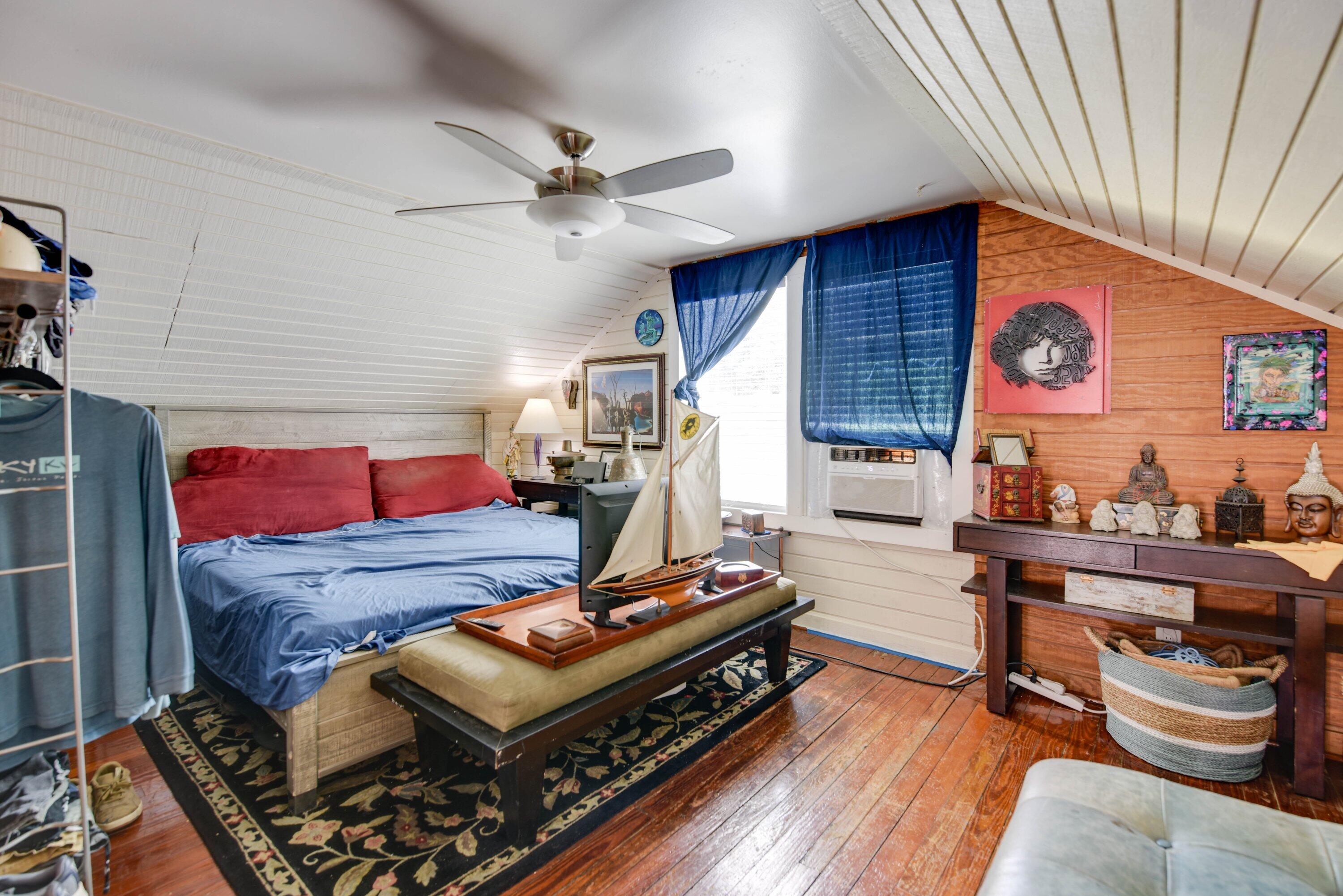 1018 Georgia Street Property Photo 7