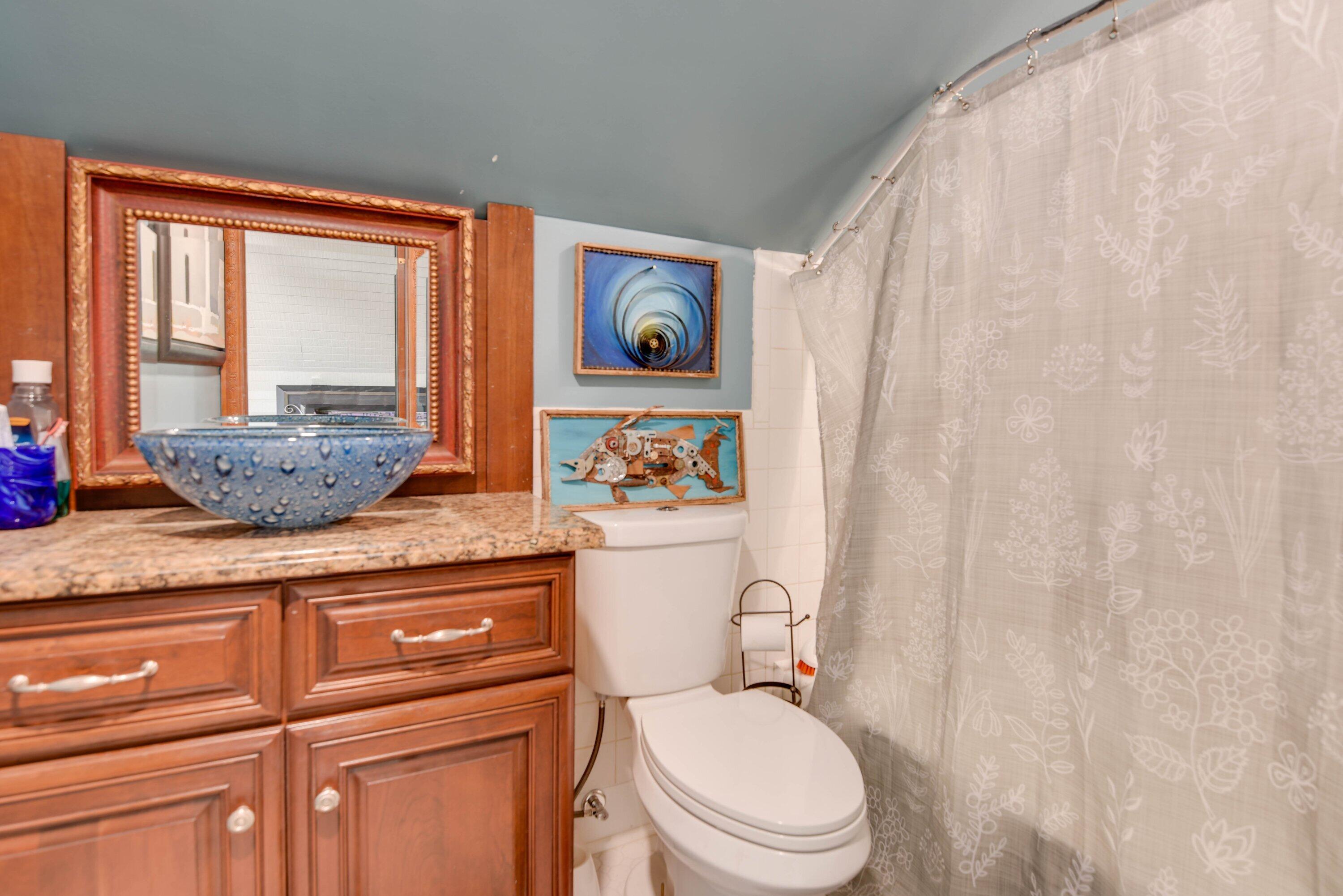 1018 Georgia Street Property Photo 10
