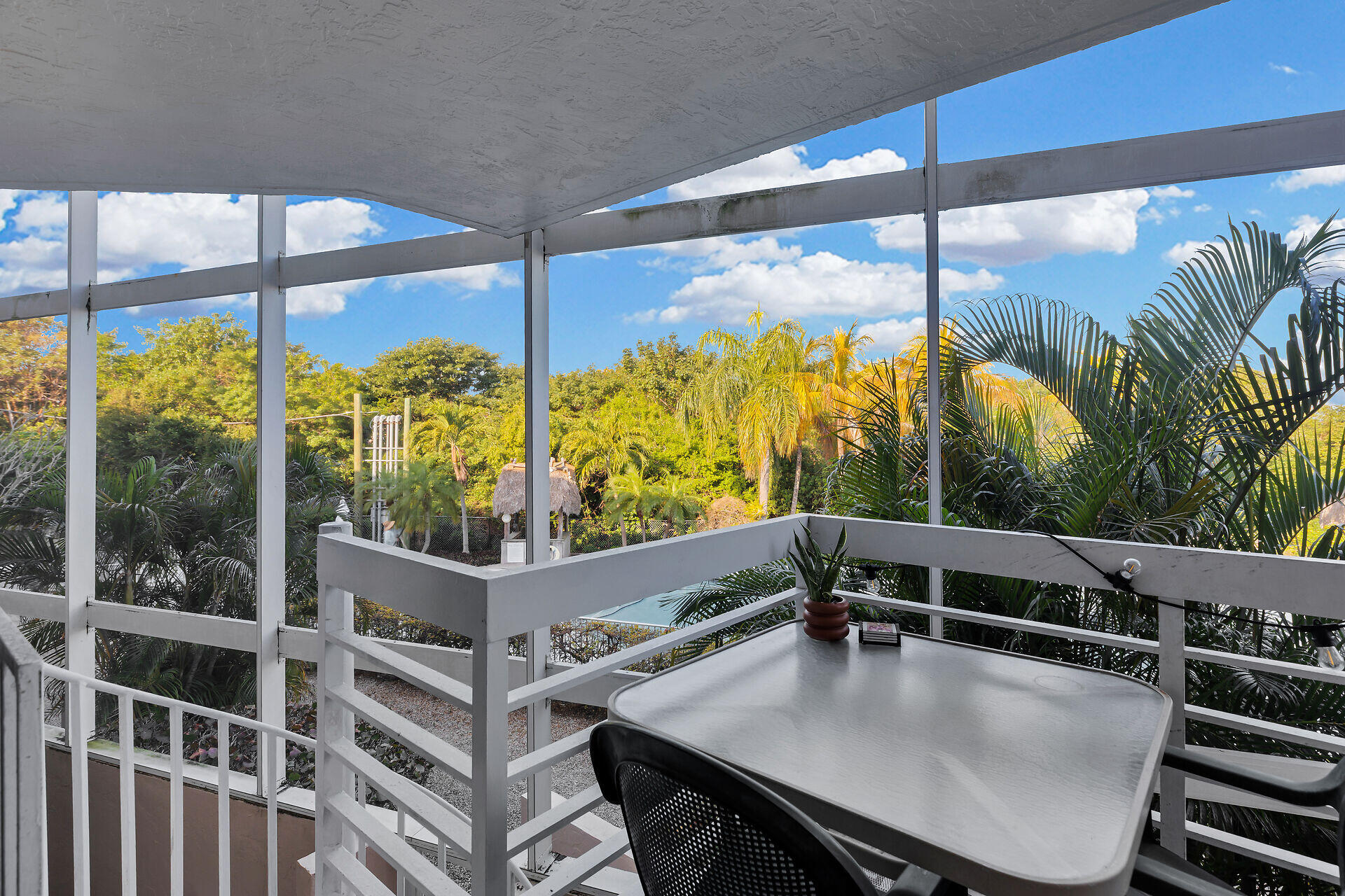 80450 Overseas Highway Apt 106 Property Photo 6