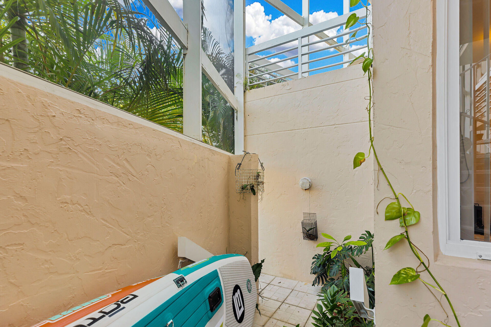 80450 Overseas Highway Apt 106 Property Photo 27