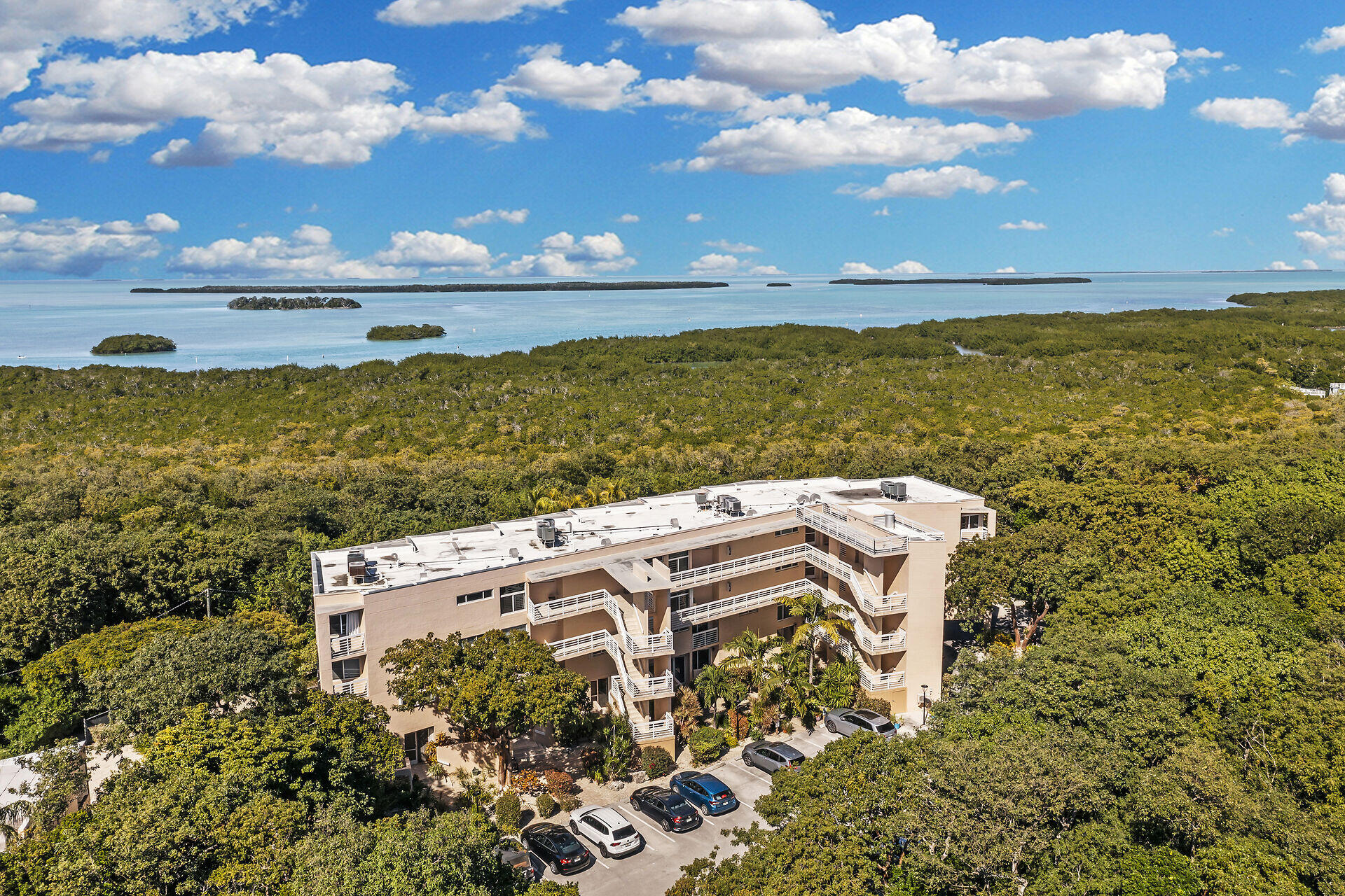 80450 Overseas Highway Apt 106 Property Photo 32